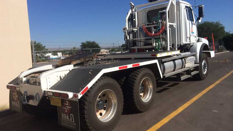 Platform Towing Truck — Truck Equipment in Albuquerque, NM