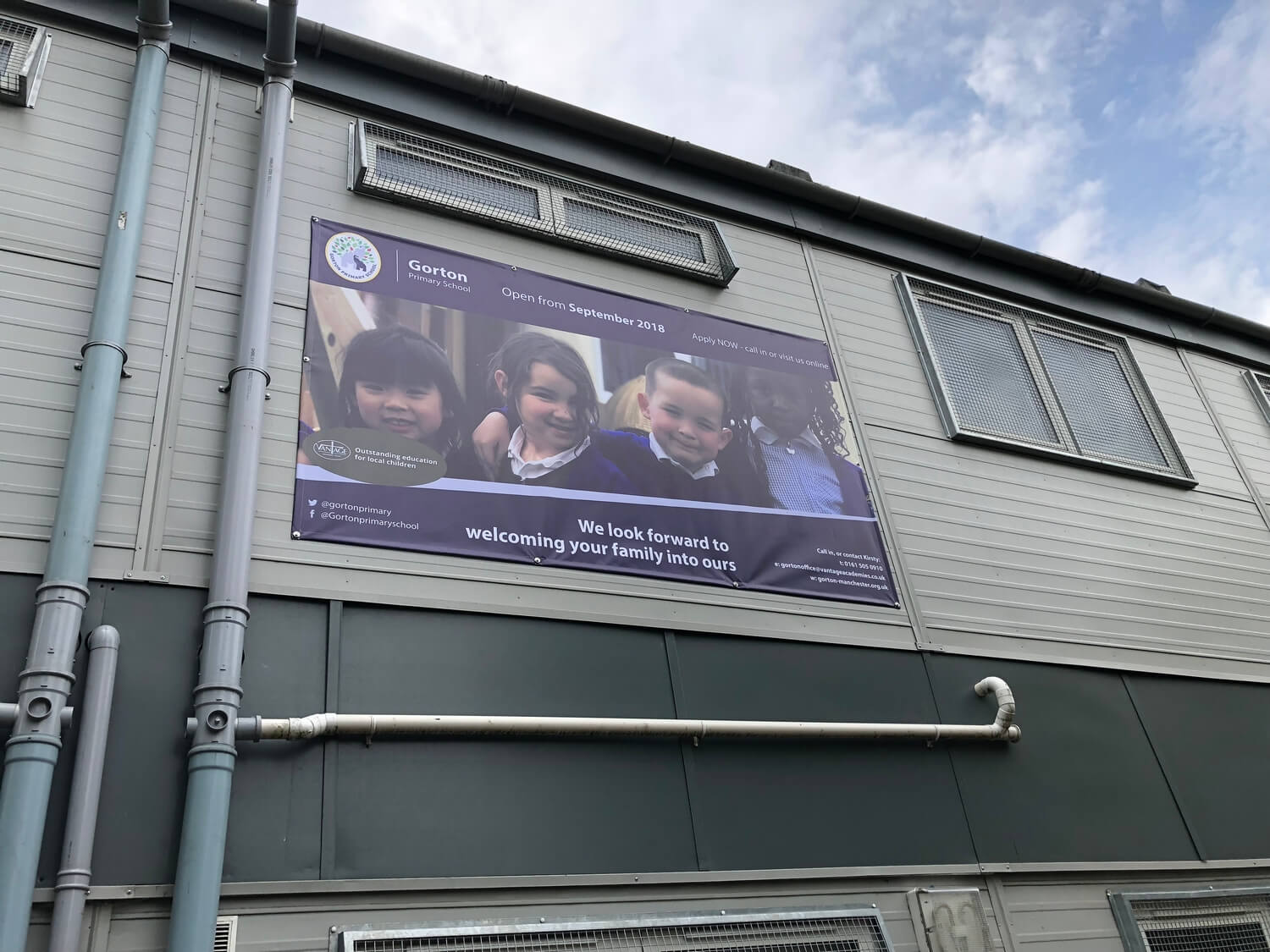 BANNERS & POP UPS 11