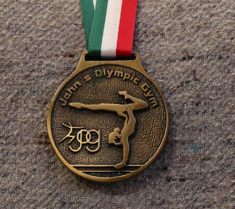 Catálogo de reconocimientos, trofeos, cristales, placas, medallas y pines