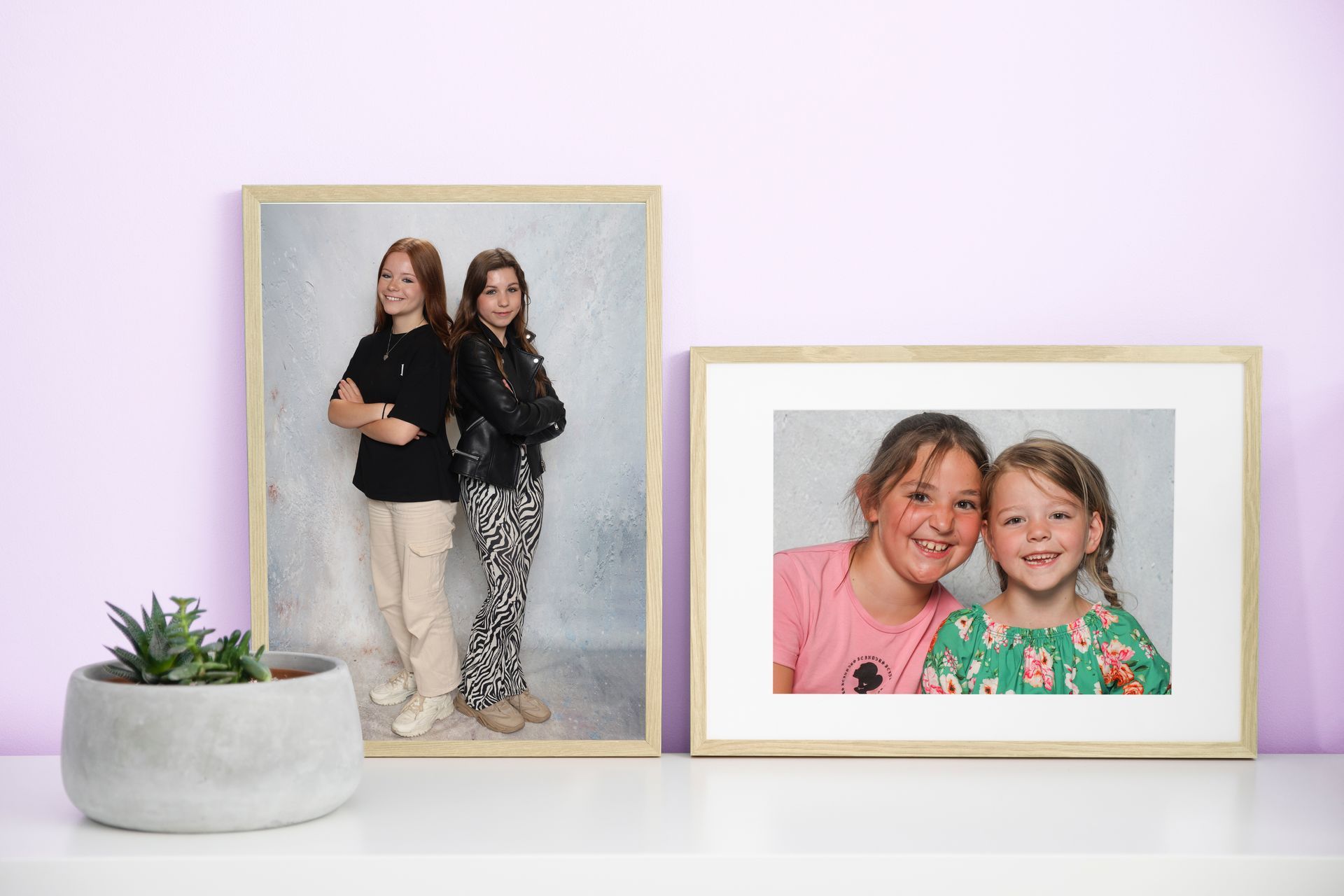 Leukste schoolfoto, Leuke schoolfoto, leukste schoolfotograaf, basisschool, schoolfoto, tiel, gelderland, broer/zus foto