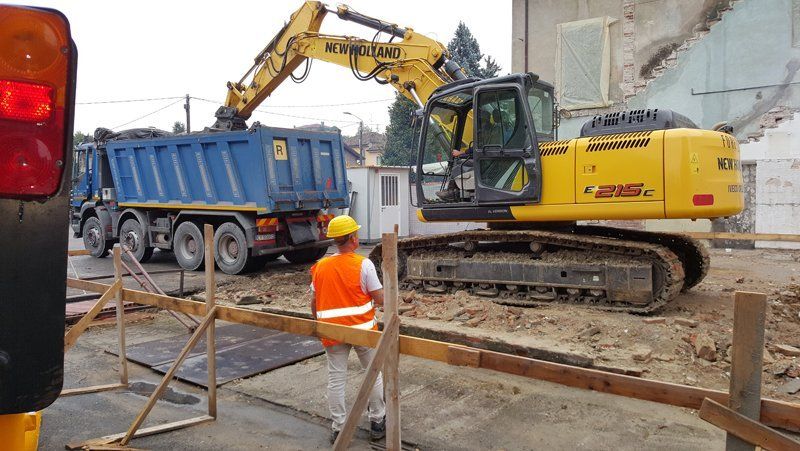 operai edili all'opera