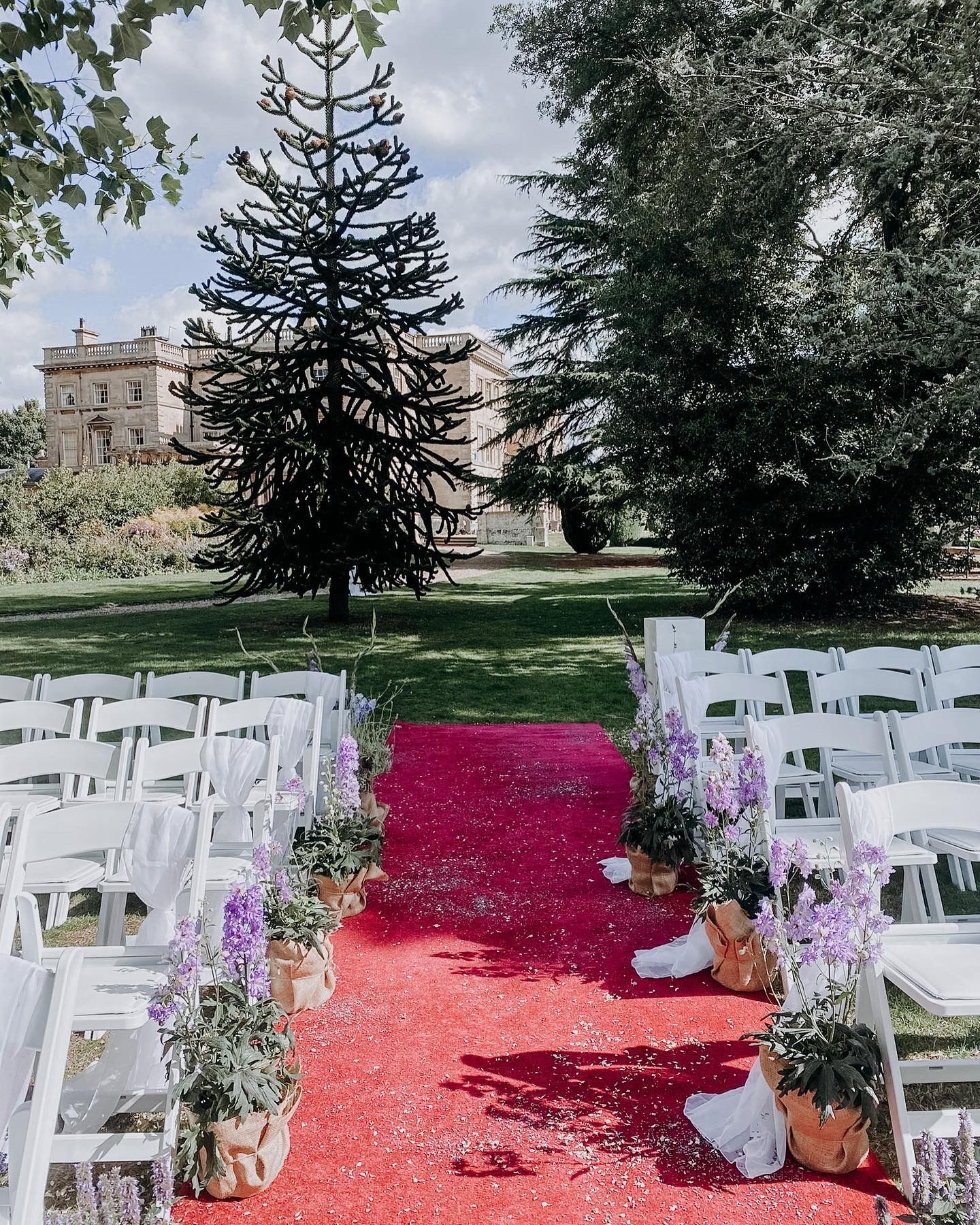prestwold hall, rustic decor, aisle walkway