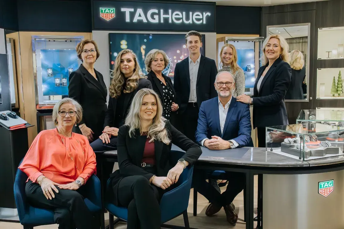 Juwelier Schilder-Vlugt in Volendam – specialist in sieraden en luxe horloges.