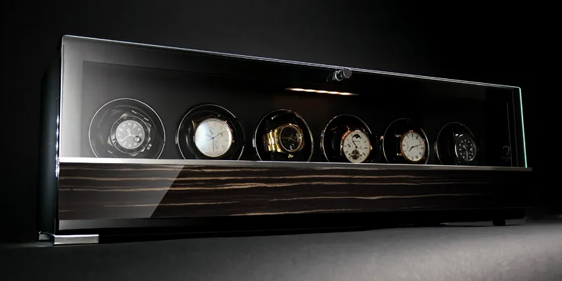 Schilder-Vlugt Horloges
