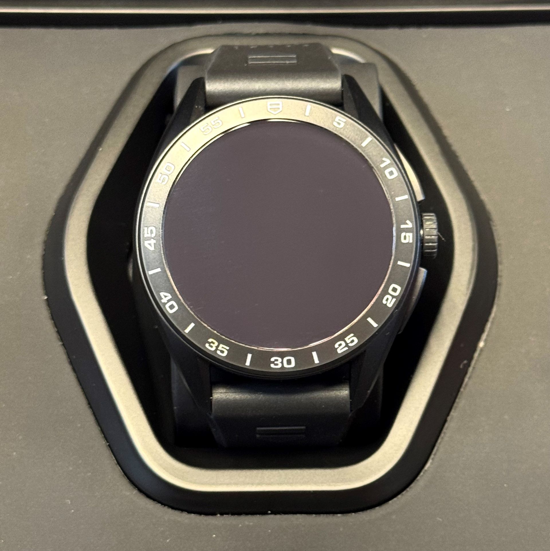 Pre-owned TAG Heuer Connected E4