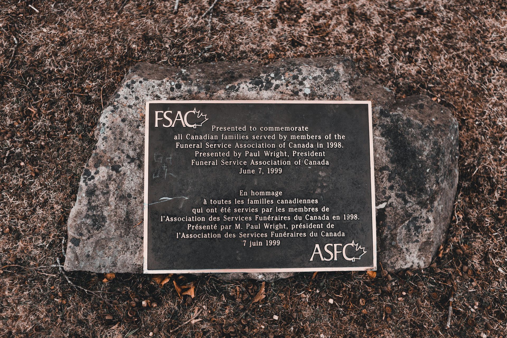 Memorial Plaques And Stones