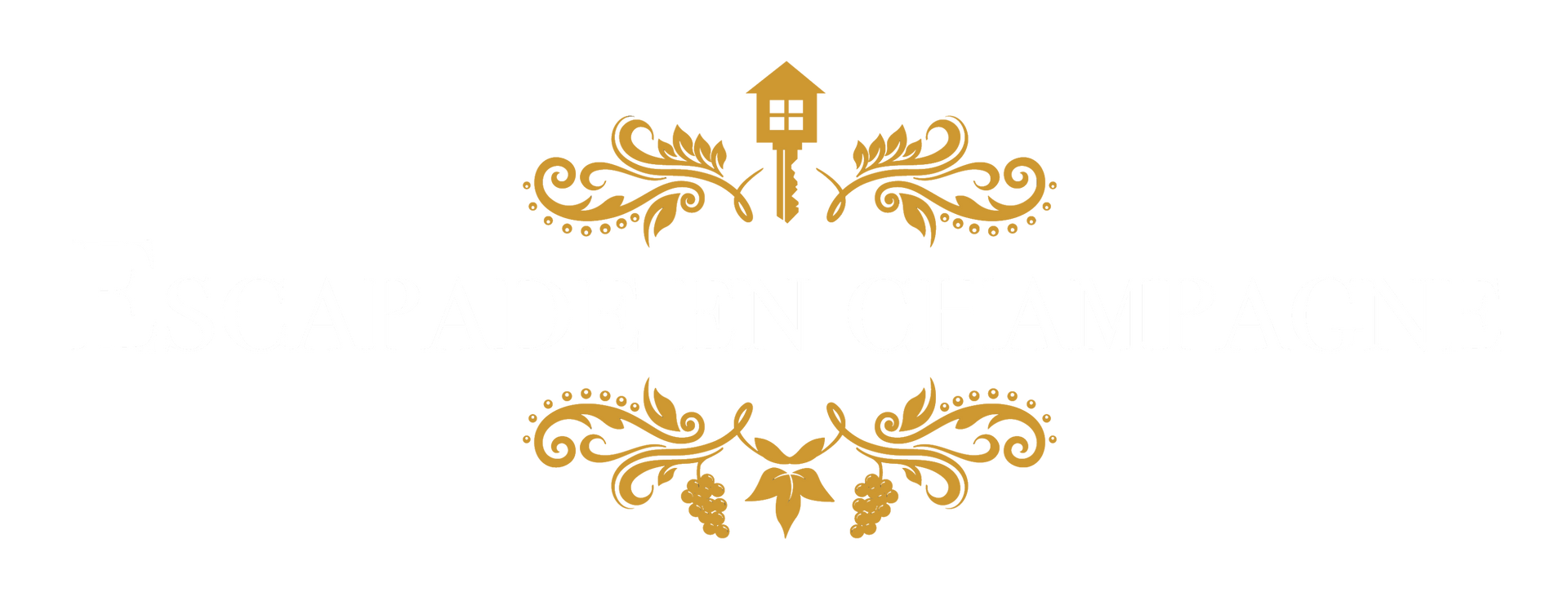 Une lettre e en or avec une couronne dessus