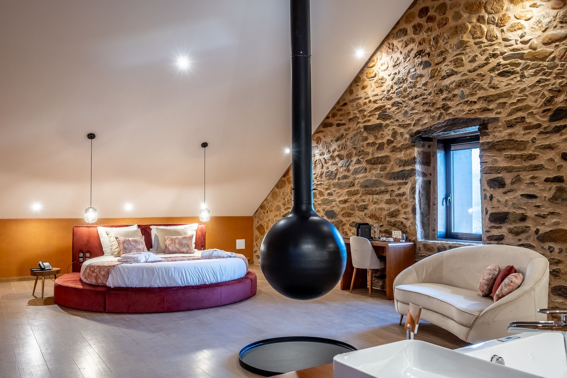 cherry suite