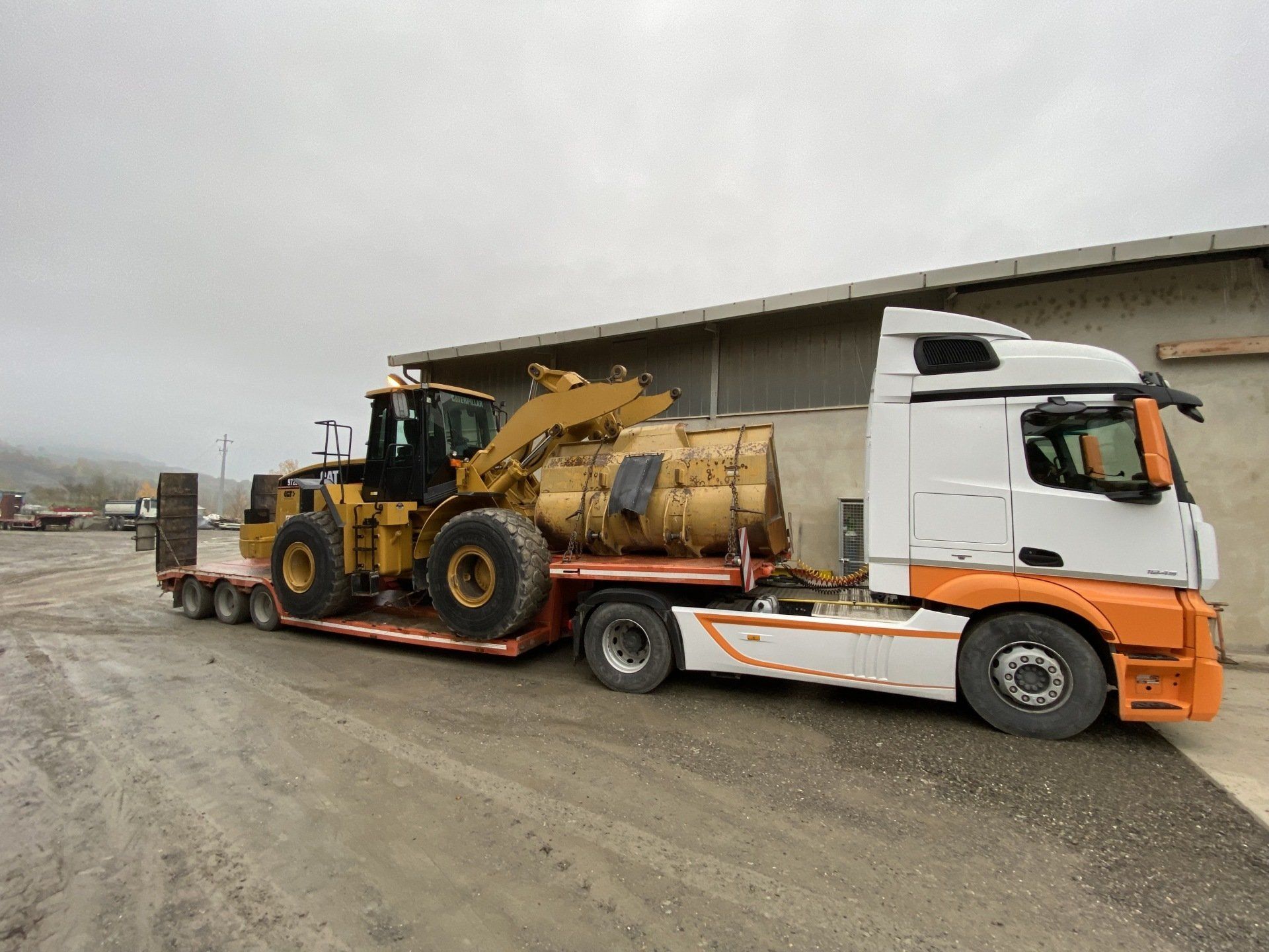 Trasporto pala gommata, trasporti eccezionali