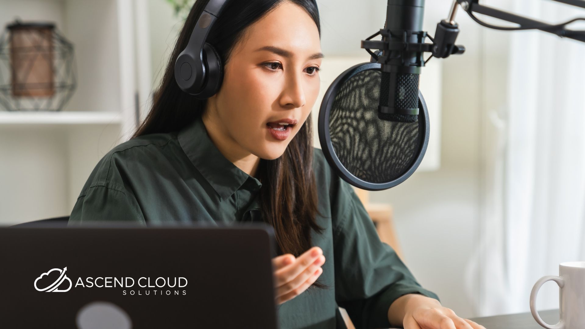 Want to keep on top of the latest trends in cloud computing? There's a plethora of podcasts and YouTube channels to choose from. Discover 5 of the best.
