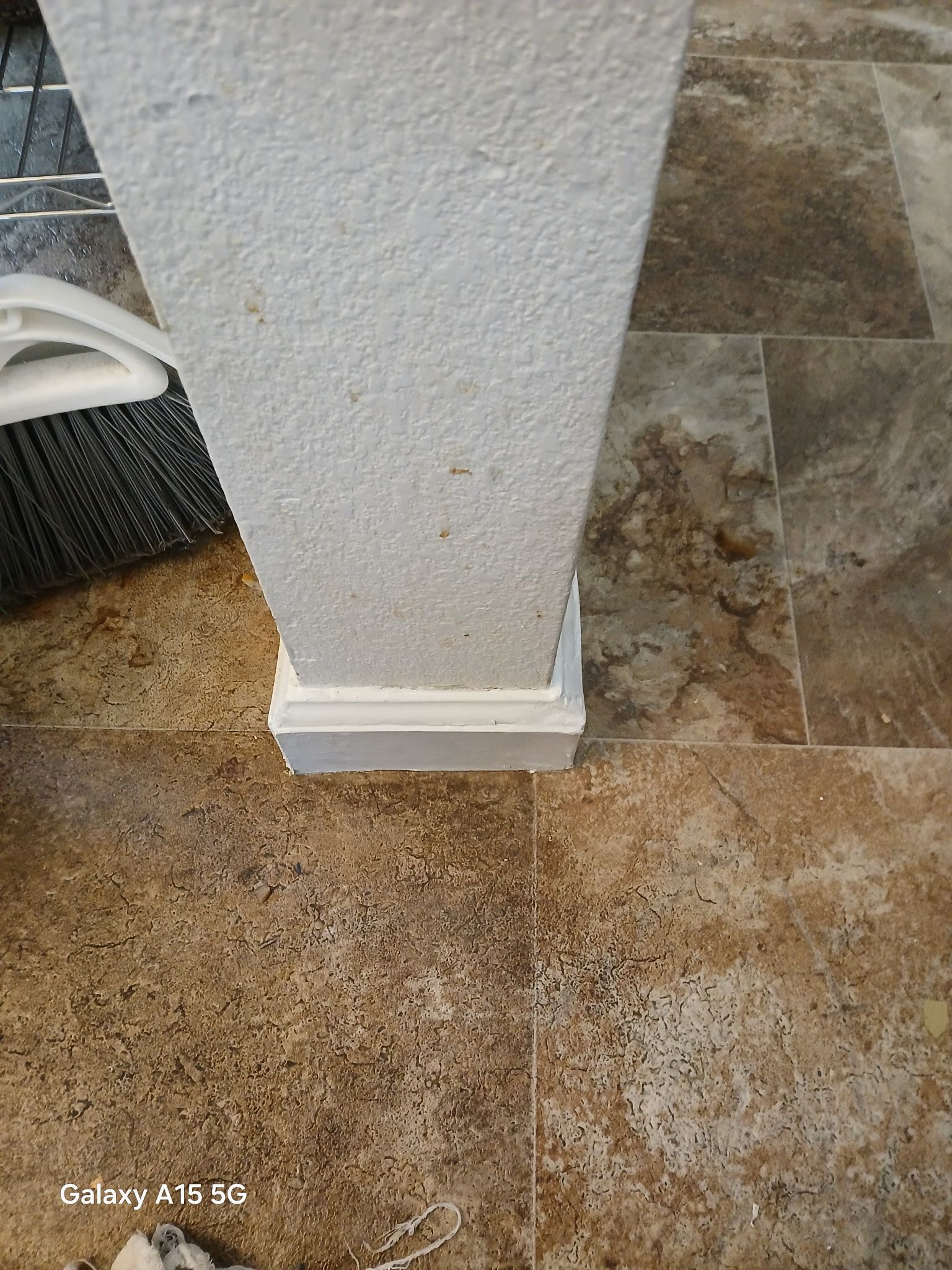 A Good Handyman, Vallejo CA, Benicia CA, Martinez CA, Pacheco CA, Concord CA, Clayton CA, Pleasant Hill CA, Lafayette CA, Orinda CA, Alamo CA, Danville CA, Blackhawk CA, Pinole CA, El Sobrante CA, El Cerrito CA, Fairfield CA, Vacaville CA, American Canyon CA, Walnut Creek CA, Hercules CA, Handyman, Handyman Near me, Vallejo Handyman, Benicia Handyman, Martinez Handyman, Pacheco Handyman, Concord Handyman, Clayton Handyman, Pleasant Hill Handyman, Lafayette Handyman, Orinda Handyman, Alamo Handyman, Danville Handyman, Blackhawk Handyman, Pinole Handyman, El Sobrante Handyman, El Cerrito Handyman, Fairfield Handyman, Vacaville Handyman, American Canyon Handyman, Walnut Creek Handyman, Hercules Handyman, Painter Near Me, Painting, Interior Painting, Paint Baseboards, Paint Trim, Wall Repairs, Wall Patching, Deck Painting, Bathroom Upgrades, Light Plumbing, Plumbing Leak Repair, Replace Bathroom Faucet, Upgrade Bathroom Faucet, Leaky Faucet, Replace Toilets, Replace Toilet, Leaky Toilet, Install New Vanities, Install Grab Bar, Install Safety Bar in Bathtub, Re-Caulk Tub, Re-Caulk Shower, Regrout Tile, Bathroom Fan Installation, Vanity Faucet Installation, Vanity Faucet Replacement, Bathroom Fans, Kitchen Upgrade, Install Garbage Disposal, Replace Garbage Disposal, Repair Leaks Under Sink, Replace Kitchen Faucet, Upgrade Kitchen Faucet, Installing Plumbing Fixtures, Replacing Plumbing Fixture, Light Switch Installation, Outlet Installation, Install Light Dimmers, Handyman Electrical Repairs, Garbage Disposal Installation, Install new Kitchen Appliances, Dishwasher Installation, Stove Installation, Microwave Installation, Oven Installation, Install Light Fixtures, Ceiling Fan Installation, Light Switch Installation, Outlet Installation, Exterior House Upgrades, Decks Repairs, Deck Maintenance, Deck Re-Staining, Fence Repairs, Fence Re-Staining, Sidewalk Crack Repair, Driveway Crack Repair, Locking Mailbox Installation, janitorial services, cleaning services, housekeeping, maid services, commercial cleaning, office cleaning, junk hauling near me, junk removal near me, commercial junk hauling, commercial box hauling, graffiti cleanup, graffiti mirror removal, graffiti mirror replacement