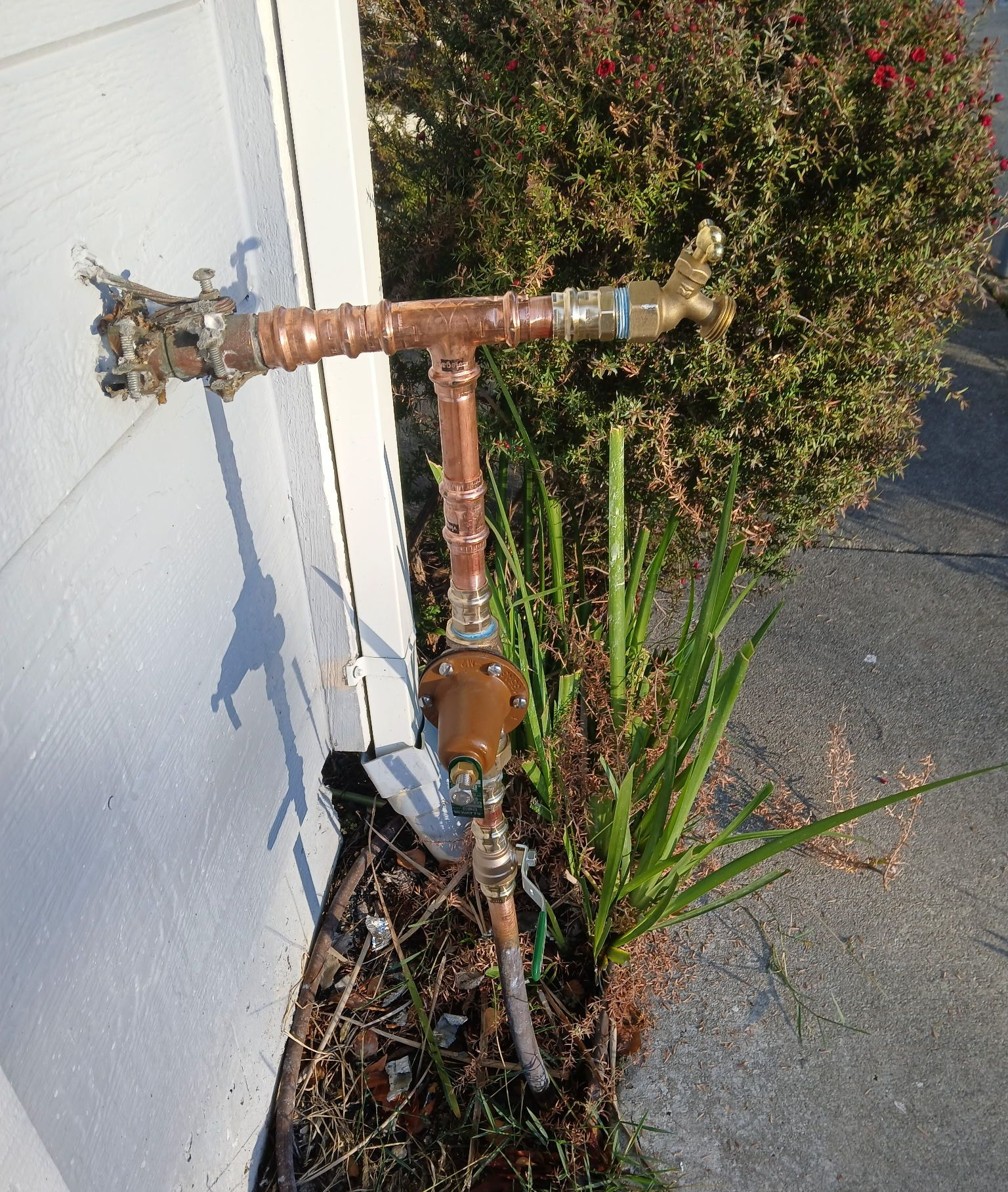 A Good Handyman, Vallejo CA, Benicia CA, Martinez CA, Pacheco CA, Concord CA, Clayton CA, Pleasant Hill CA, Lafayette CA, Orinda CA, Alamo CA, Danville CA, Blackhawk CA, Pinole CA, El Sobrante CA, El Cerrito CA, Fairfield CA, Vacaville CA, American Canyon CA, Walnut Creek CA, Hercules CA, Handyman, Handyman Near me, Vallejo Handyman, Benicia Handyman, Martinez Handyman, Pacheco Handyman, Concord Handyman, Clayton Handyman, Pleasant Hill Handyman, Lafayette Handyman, Orinda Handyman, Alamo Handyman, Danville Handyman, Blackhawk Handyman, Pinole Handyman, El Sobrante Handyman, El Cerrito Handyman, Fairfield Handyman, Vacaville Handyman, American Canyon Handyman, Walnut Creek Handyman, Hercules Handyman, Painter Near Me, Painting, Interior Painting, Paint Baseboards, Paint Trim, Wall Repairs, Wall Patching, Deck Painting, Bathroom Upgrades, Light Plumbing, Plumbing Leak Repair, Replace Bathroom Faucet, Upgrade Bathroom Faucet, Leaky Faucet, Replace Toilets, Replace Toilet, Leaky Toilet, Install New Vanities, Install Grab Bar, Install Safety Bar in Bathtub, Re-Caulk Tub, Re-Caulk Shower, Regrout Tile, Bathroom Fan Installation, Vanity Faucet Installation, Vanity Faucet Replacement, Bathroom Fans, Kitchen Upgrade, Install Garbage Disposal, Replace Garbage Disposal, Repair Leaks Under Sink, Replace Kitchen Faucet, Upgrade Kitchen Faucet, Installing Plumbing Fixtures, Replacing Plumbing Fixture, Light Switch Installation, Outlet Installation, Install Light Dimmers, Handyman Electrical Repairs, Garbage Disposal Installation, Install new Kitchen Appliances, Dishwasher Installation, Stove Installation, Microwave Installation, Oven Installation, Install Light Fixtures, Ceiling Fan Installation, Light Switch Installation, Outlet Installation, Exterior House Upgrades, Decks Repairs, Deck Maintenance, Deck Re-Staining, Fence Repairs, Fence Re-Staining, Sidewalk Crack Repair, Driveway Crack Repair, Locking Mailbox Installation, janitorial services, cleaning services, housekeeping, maid services, commercial cleaning, office cleaning, junk hauling near me, junk removal near me, commercial junk hauling, commercial box hauling, graffiti cleanup, graffiti mirror removal, graffiti mirror replacement