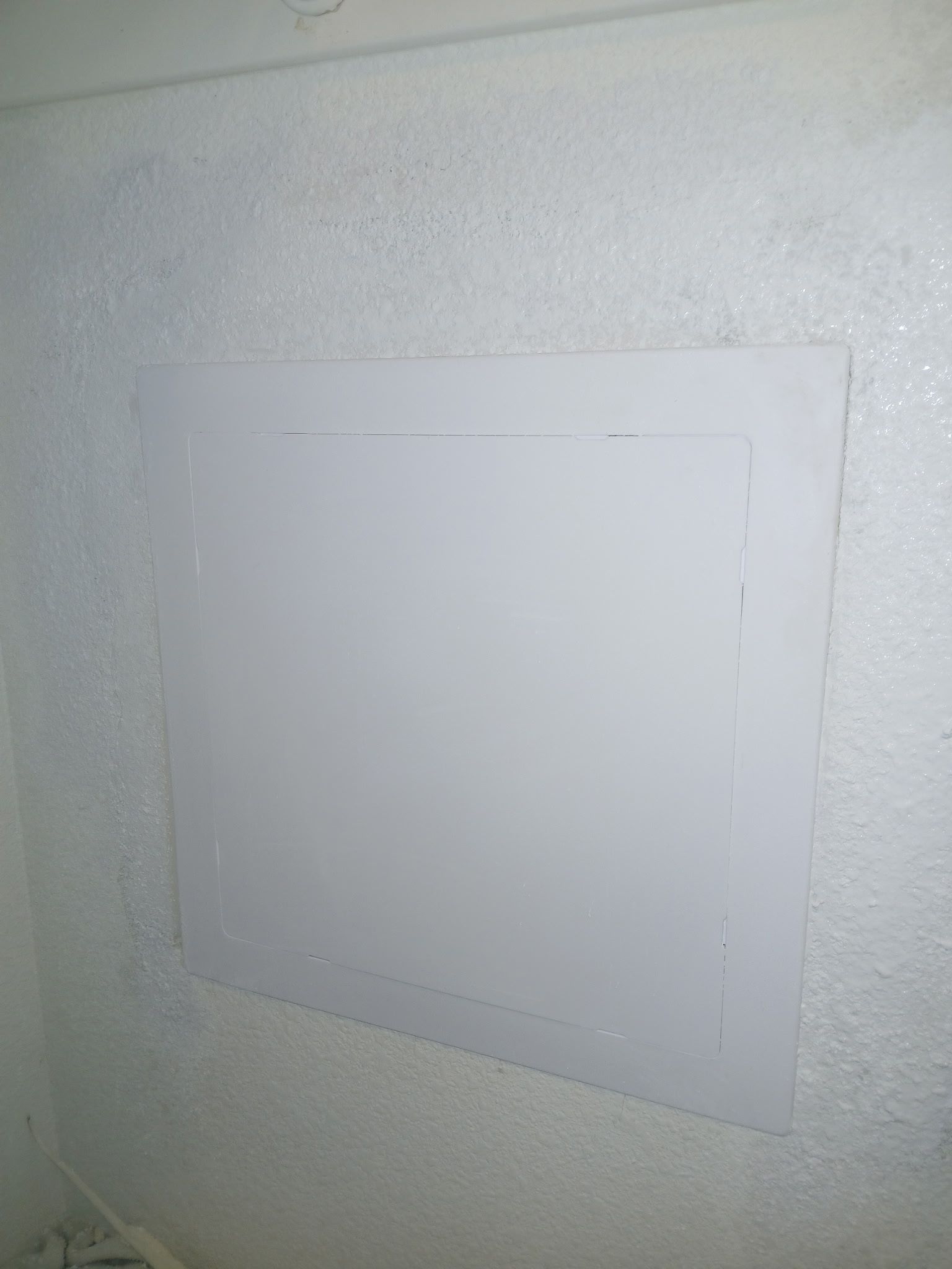 A Good Handyman, Vallejo CA, Benicia CA, Martinez CA, Pacheco CA, Concord CA, Clayton CA, Pleasant Hill CA, Lafayette CA, Orinda CA, Alamo CA, Danville CA, Blackhawk CA, Pinole CA, El Sobrante CA, El Cerrito CA, Fairfield CA, Vacaville CA, American Canyon CA, Walnut Creek CA, Hercules CA, Handyman, Handyman Near me, Vallejo Handyman, Benicia Handyman, Martinez Handyman, Pacheco Handyman, Concord Handyman, Clayton Handyman, Pleasant Hill Handyman, Lafayette Handyman, Orinda Handyman, Alamo Handyman, Danville Handyman, Blackhawk Handyman, Pinole Handyman, El Sobrante Handyman, El Cerrito Handyman, Fairfield Handyman, Vacaville Handyman, American Canyon Handyman, Walnut Creek Handyman, Hercules Handyman, Painter Near Me, Painting, Interior Painting, Paint Baseboards, Paint Trim, Wall Repairs, Wall Patching, Deck Painting, Bathroom Upgrades, Light Plumbing, Plumbing Leak Repair, Replace Bathroom Faucet, Upgrade Bathroom Faucet, Leaky Faucet, Replace Toilets, Replace Toilet, Leaky Toilet, Install New Vanities, Install Grab Bar, Install Safety Bar in Bathtub, Re-Caulk Tub, Re-Caulk Shower, Regrout Tile, Bathroom Fan Installation, Vanity Faucet Installation, Vanity Faucet Replacement, Bathroom Fans, Kitchen Upgrade, Install Garbage Disposal, Replace Garbage Disposal, Repair Leaks Under Sink, Replace Kitchen Faucet, Upgrade Kitchen Faucet, Installing Plumbing Fixtures, Replacing Plumbing Fixture, Light Switch Installation, Outlet Installation, Install Light Dimmers, Handyman Electrical Repairs, Garbage Disposal Installation, Install new Kitchen Appliances, Dishwasher Installation, Stove Installation, Microwave Installation, Oven Installation, Install Light Fixtures, Ceiling Fan Installation, Light Switch Installation, Outlet Installation, Exterior House Upgrades, Decks Repairs, Deck Maintenance, Deck Re-Staining, Fence Repairs, Fence Re-Staining, Sidewalk Crack Repair, Driveway Crack Repair, Locking Mailbox Installation, janitorial services, cleaning services, housekeeping, maid services, commercial cleaning, office cleaning, junk hauling near me, junk removal near me, commercial junk hauling, commercial box hauling, graffiti cleanup, graffiti mirror removal, graffiti mirror replacement