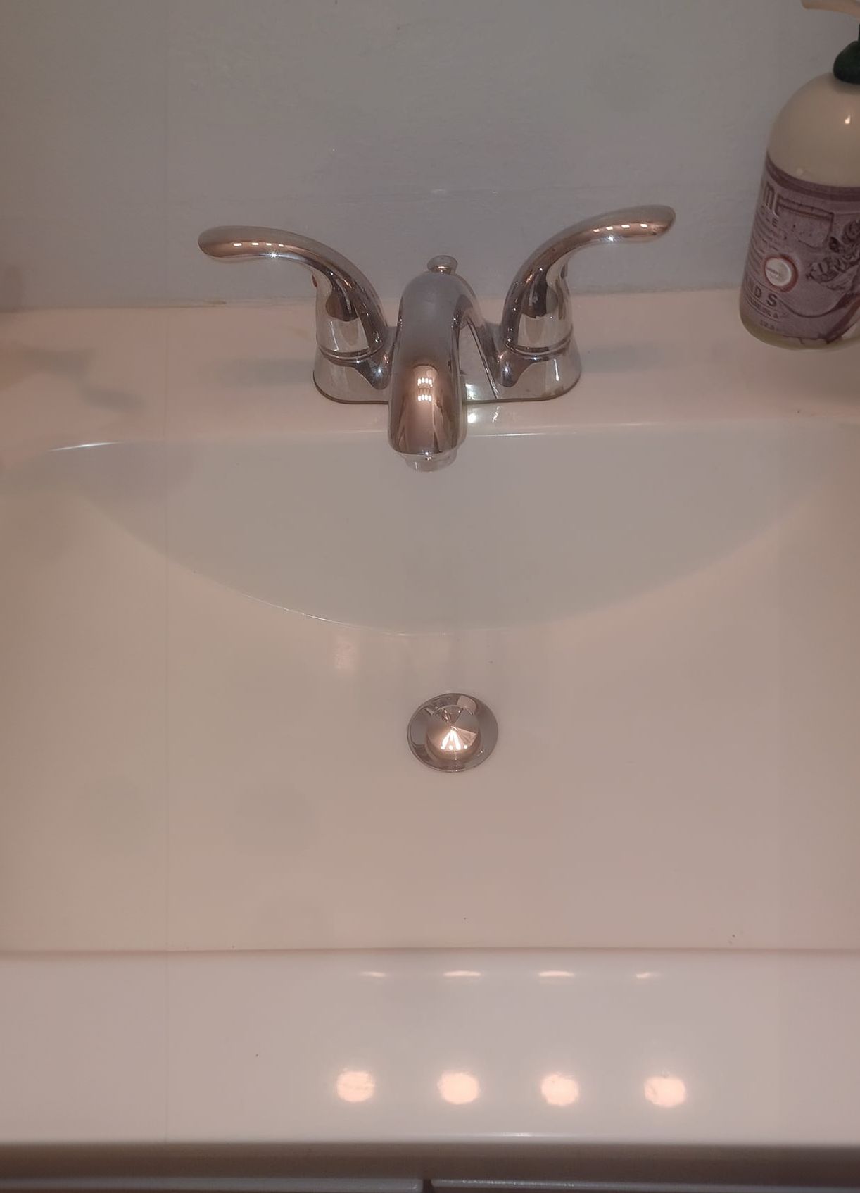 A Good Handyman, Vallejo CA, Benicia CA, Martinez CA, Pacheco CA, Concord CA, Clayton CA, Pleasant Hill CA, Lafayette CA, Orinda CA, Alamo CA, Danville CA, Blackhawk CA, Pinole CA, El Sobrante CA, El Cerrito CA, Fairfield CA, Vacaville CA, American Canyon CA, Walnut Creek CA, Hercules CA, Handyman, Handyman Near me, Vallejo Handyman, Benicia Handyman, Martinez Handyman, Pacheco Handyman, Concord Handyman, Clayton Handyman, Pleasant Hill Handyman, Lafayette Handyman, Orinda Handyman, Alamo Handyman, Danville Handyman, Blackhawk Handyman, Pinole Handyman, El Sobrante Handyman, El Cerrito Handyman, Fairfield Handyman, Vacaville Handyman, American Canyon Handyman, Walnut Creek Handyman, Hercules Handyman, Painter Near Me, Painting, Interior Painting, Paint Baseboards, Paint Trim, Wall Repairs, Wall Patching, Deck Painting, Bathroom Upgrades, Light Plumbing, Plumbing Leak Repair, Replace Bathroom Faucet, Upgrade Bathroom Faucet, Leaky Faucet, Replace Toilets, Replace Toilet, Leaky Toilet, Install New Vanities, Install Grab Bar, Install Safety Bar in Bathtub, Re-Caulk Tub, Re-Caulk Shower, Regrout Tile, Bathroom Fan Installation, Vanity Faucet Installation, Vanity Faucet Replacement, Bathroom Fans, Kitchen Upgrade, Install Garbage Disposal, Replace Garbage Disposal, Repair Leaks Under Sink, Replace Kitchen Faucet, Upgrade Kitchen Faucet, Installing Plumbing Fixtures, Replacing Plumbing Fixture, Light Switch Installation, Outlet Installation, Install Light Dimmers, Handyman Electrical Repairs, Garbage Disposal Installation, Install new Kitchen Appliances, Dishwasher Installation, Stove Installation, Microwave Installation, Oven Installation, Install Light Fixtures, Ceiling Fan Installation, Light Switch Installation, Outlet Installation, Exterior House Upgrades, Decks Repairs, Deck Maintenance, Deck Re-Staining, Fence Repairs, Fence Re-Staining, Sidewalk Crack Repair, Driveway Crack Repair, Locking Mailbox Installation, janitorial services, cleaning services, housekeeping, maid services, commercial cleaning, office cleaning