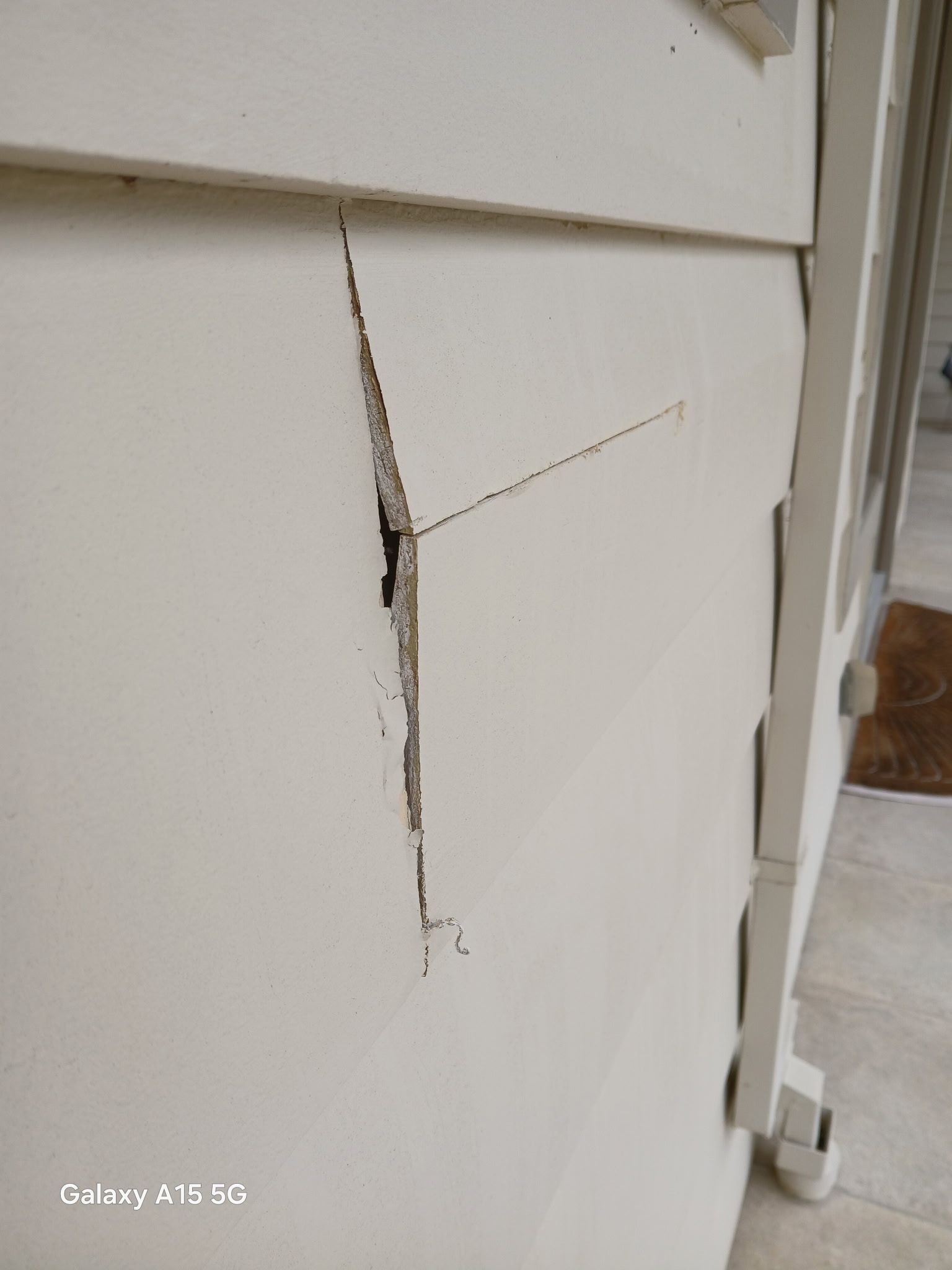 A Good Handyman, Vallejo CA, Benicia CA, Martinez CA, Pacheco CA, Concord CA, Clayton CA, Pleasant Hill CA, Lafayette CA, Orinda CA, Alamo CA, Danville CA, Blackhawk CA, Pinole CA, El Sobrante CA, El Cerrito CA, Fairfield CA, Vacaville CA, American Canyon CA, Walnut Creek CA, Hercules CA, Handyman, Handyman Near me, Vallejo Handyman, Benicia Handyman, Martinez Handyman, Pacheco Handyman, Concord Handyman, Clayton Handyman, Pleasant Hill Handyman, Lafayette Handyman, Orinda Handyman, Alamo Handyman, Danville Handyman, Blackhawk Handyman, Pinole Handyman, El Sobrante Handyman, El Cerrito Handyman, Fairfield Handyman, Vacaville Handyman, American Canyon Handyman, Walnut Creek Handyman, Hercules Handyman, Painter Near Me, Painting, Interior Painting, Paint Baseboards, Paint Trim, Wall Repairs, Wall Patching, Deck Painting, Bathroom Upgrades, Light Plumbing, Plumbing Leak Repair, Replace Bathroom Faucet, Upgrade Bathroom Faucet, Leaky Faucet, Replace Toilets, Replace Toilet, Leaky Toilet, Install New Vanities, Install Grab Bar, Install Safety Bar in Bathtub, Re-Caulk Tub, Re-Caulk Shower, Regrout Tile, Bathroom Fan Installation, Vanity Faucet Installation, Vanity Faucet Replacement, Bathroom Fans, Kitchen Upgrade, Install Garbage Disposal, Replace Garbage Disposal, Repair Leaks Under Sink, Replace Kitchen Faucet, Upgrade Kitchen Faucet, Installing Plumbing Fixtures, Replacing Plumbing Fixture, Light Switch Installation, Outlet Installation, Install Light Dimmers, Handyman Electrical Repairs, Garbage Disposal Installation, Install new Kitchen Appliances, Dishwasher Installation, Stove Installation, Microwave Installation, Oven Installation, Install Light Fixtures, Ceiling Fan Installation, Light Switch Installation, Outlet Installation, Exterior House Upgrades, Decks Repairs, Deck Maintenance, Deck Re-Staining, Fence Repairs, Fence Re-Staining, Sidewalk Crack Repair, Driveway Crack Repair, Locking Mailbox Installation, janitorial services, cleaning services, housekeeping, maid services, commercial cleaning, office cleaning