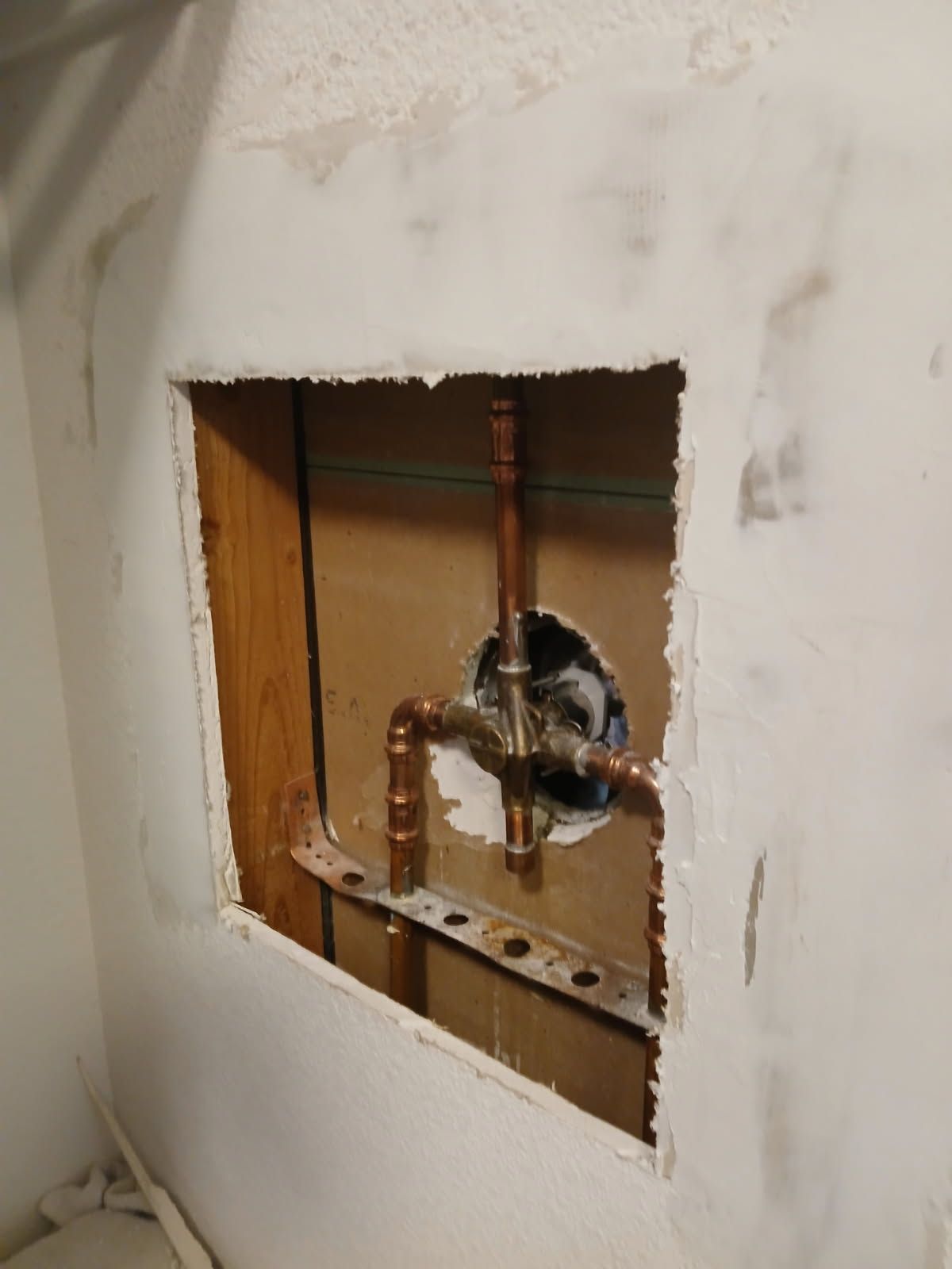 A Good Handyman, Vallejo CA, Benicia CA, Martinez CA, Pacheco CA, Concord CA, Clayton CA, Pleasant Hill CA, Lafayette CA, Orinda CA, Alamo CA, Danville CA, Blackhawk CA, Pinole CA, El Sobrante CA, El Cerrito CA, Fairfield CA, Vacaville CA, American Canyon CA, Walnut Creek CA, Hercules CA, Handyman, Handyman Near me, Vallejo Handyman, Benicia Handyman, Martinez Handyman, Pacheco Handyman, Concord Handyman, Clayton Handyman, Pleasant Hill Handyman, Lafayette Handyman, Orinda Handyman, Alamo Handyman, Danville Handyman, Blackhawk Handyman, Pinole Handyman, El Sobrante Handyman, El Cerrito Handyman, Fairfield Handyman, Vacaville Handyman, American Canyon Handyman, Walnut Creek Handyman, Hercules Handyman, Painter Near Me, Painting, Interior Painting, Paint Baseboards, Paint Trim, Wall Repairs, Wall Patching, Deck Painting, Bathroom Upgrades, Light Plumbing, Plumbing Leak Repair, Replace Bathroom Faucet, Upgrade Bathroom Faucet, Leaky Faucet, Replace Toilets, Replace Toilet, Leaky Toilet, Install New Vanities, Install Grab Bar, Install Safety Bar in Bathtub, Re-Caulk Tub, Re-Caulk Shower, Regrout Tile, Bathroom Fan Installation, Vanity Faucet Installation, Vanity Faucet Replacement, Bathroom Fans, Kitchen Upgrade, Install Garbage Disposal, Replace Garbage Disposal, Repair Leaks Under Sink, Replace Kitchen Faucet, Upgrade Kitchen Faucet, Installing Plumbing Fixtures, Replacing Plumbing Fixture, Light Switch Installation, Outlet Installation, Install Light Dimmers, Handyman Electrical Repairs, Garbage Disposal Installation, Install new Kitchen Appliances, Dishwasher Installation, Stove Installation, Microwave Installation, Oven Installation, Install Light Fixtures, Ceiling Fan Installation, Light Switch Installation, Outlet Installation, Exterior House Upgrades, Decks Repairs, Deck Maintenance, Deck Re-Staining, Fence Repairs, Fence Re-Staining, Sidewalk Crack Repair, Driveway Crack Repair, Locking Mailbox Installation, janitorial services, cleaning services, housekeeping, maid services, commercial cleaning, office cleaning