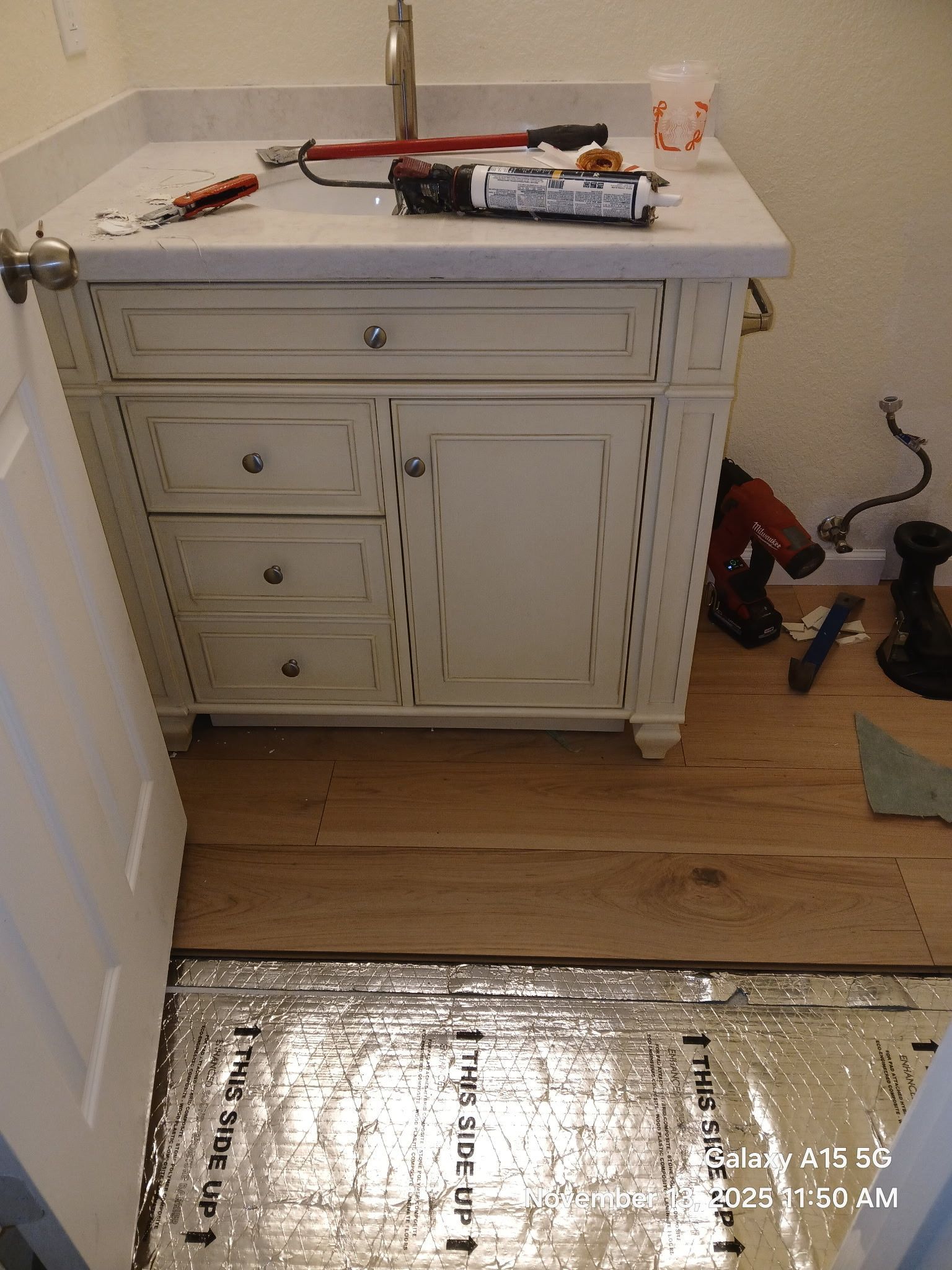 A Good Handyman, Vallejo CA, Benicia CA, Martinez CA, Pacheco CA, Concord CA, Clayton CA, Pleasant Hill CA, Lafayette CA, Orinda CA, Alamo CA, Danville CA, Blackhawk CA, Pinole CA, El Sobrante CA, El Cerrito CA, Fairfield CA, Vacaville CA, American Canyon CA, Walnut Creek CA, Hercules CA, Handyman, Handyman Near me, Vallejo Handyman, Benicia Handyman, Martinez Handyman, Pacheco Handyman, Concord Handyman, Clayton Handyman, Pleasant Hill Handyman, Lafayette Handyman, Orinda Handyman, Alamo Handyman, Danville Handyman, Blackhawk Handyman, Pinole Handyman, El Sobrante Handyman, El Cerrito Handyman, Fairfield Handyman, Vacaville Handyman, American Canyon Handyman, Walnut Creek Handyman, Hercules Handyman, Painter Near Me, Painting, Interior Painting, Paint Baseboards, Paint Trim, Wall Repairs, Wall Patching, Deck Painting, Bathroom Upgrades, Light Plumbing, Plumbing Leak Repair, Replace Bathroom Faucet, Upgrade Bathroom Faucet, Leaky Faucet, Replace Toilets, Replace Toilet, Leaky Toilet, Install New Vanities, Install Grab Bar, Install Safety Bar in Bathtub, Re-Caulk Tub, Re-Caulk Shower, Regrout Tile, Bathroom Fan Installation, Vanity Faucet Installation, Vanity Faucet Replacement, Bathroom Fans, Kitchen Upgrade, Install Garbage Disposal, Replace Garbage Disposal, Repair Leaks Under Sink, Replace Kitchen Faucet, Upgrade Kitchen Faucet, Installing Plumbing Fixtures, Replacing Plumbing Fixture, Light Switch Installation, Outlet Installation, Install Light Dimmers, Handyman Electrical Repairs, Garbage Disposal Installation, Install new Kitchen Appliances, Dishwasher Installation, Stove Installation, Microwave Installation, Oven Installation, Install Light Fixtures, Ceiling Fan Installation, Light Switch Installation, Outlet Installation, Exterior House Upgrades, Decks Repairs, Deck Maintenance, Deck Re-Staining, Fence Repairs, Fence Re-Staining, Sidewalk Crack Repair, Driveway Crack Repair, Locking Mailbox Installation, janitorial services, cleaning services, housekeeping, maid services, commercial cleaning, office cleaning