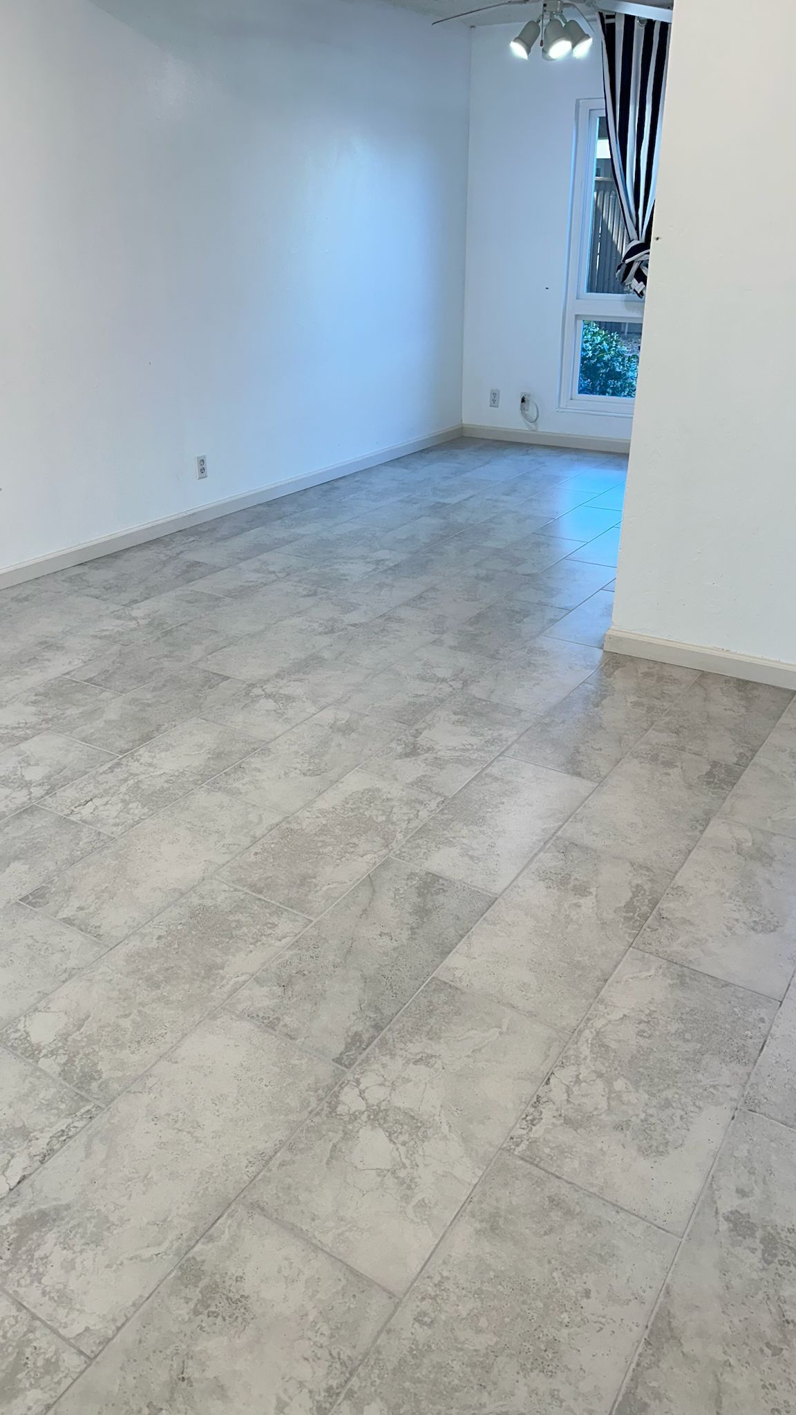 A Good Handyman, Vallejo CA, Benicia CA, Martinez CA, Pacheco CA, Concord CA, Clayton CA, Pleasant Hill CA, Lafayette CA, Orinda CA, Alamo CA, Danville CA, Blackhawk CA, Pinole CA, El Sobrante CA, El Cerrito CA, Fairfield CA, Vacaville CA, American Canyon CA, Walnut Creek CA, Hercules CA, Handyman, Handyman Near me, Vallejo Handyman, Benicia Handyman, Martinez Handyman, Pacheco Handyman, Concord Handyman, Clayton Handyman, Pleasant Hill Handyman, Lafayette Handyman, Orinda Handyman, Alamo Handyman, Danville Handyman, Blackhawk Handyman, Pinole Handyman, El Sobrante Handyman, El Cerrito Handyman, Fairfield Handyman, Vacaville Handyman, American Canyon Handyman, Walnut Creek Handyman, Hercules Handyman, Painter Near Me, Painting, Interior Painting, Paint Baseboards, Paint Trim, Wall Repairs, Wall Patching, Deck Painting, Bathroom Upgrades, Light Plumbing, Plumbing Leak Repair, Replace Bathroom Faucet, Upgrade Bathroom Faucet, Leaky Faucet, Replace Toilets, Replace Toilet, Leaky Toilet, Install New Vanities, Install Grab Bar, Install Safety Bar in Bathtub, Re-Caulk Tub, Re-Caulk Shower, Regrout Tile, Bathroom Fan Installation, Vanity Faucet Installation, Vanity Faucet Replacement, Bathroom Fans, Kitchen Upgrade, Install Garbage Disposal, Replace Garbage Disposal, Repair Leaks Under Sink, Replace Kitchen Faucet, Upgrade Kitchen Faucet, Installing Plumbing Fixtures, Replacing Plumbing Fixture, Light Switch Installation, Outlet Installation, Install Light Dimmers, Handyman Electrical Repairs, Garbage Disposal Installation, Install new Kitchen Appliances, Dishwasher Installation, Stove Installation, Microwave Installation, Oven Installation, Install Light Fixtures, Ceiling Fan Installation, Light Switch Installation, Outlet Installation, Exterior House Upgrades, Decks Repairs, Deck Maintenance, Deck Re-Staining, Fence Repairs, Fence Re-Staining, Sidewalk Crack Repair, Driveway Crack Repair, Locking Mailbox Installation, janitorial services, cleaning services, housekeeping, maid services, commercial cleaning, office cleaning