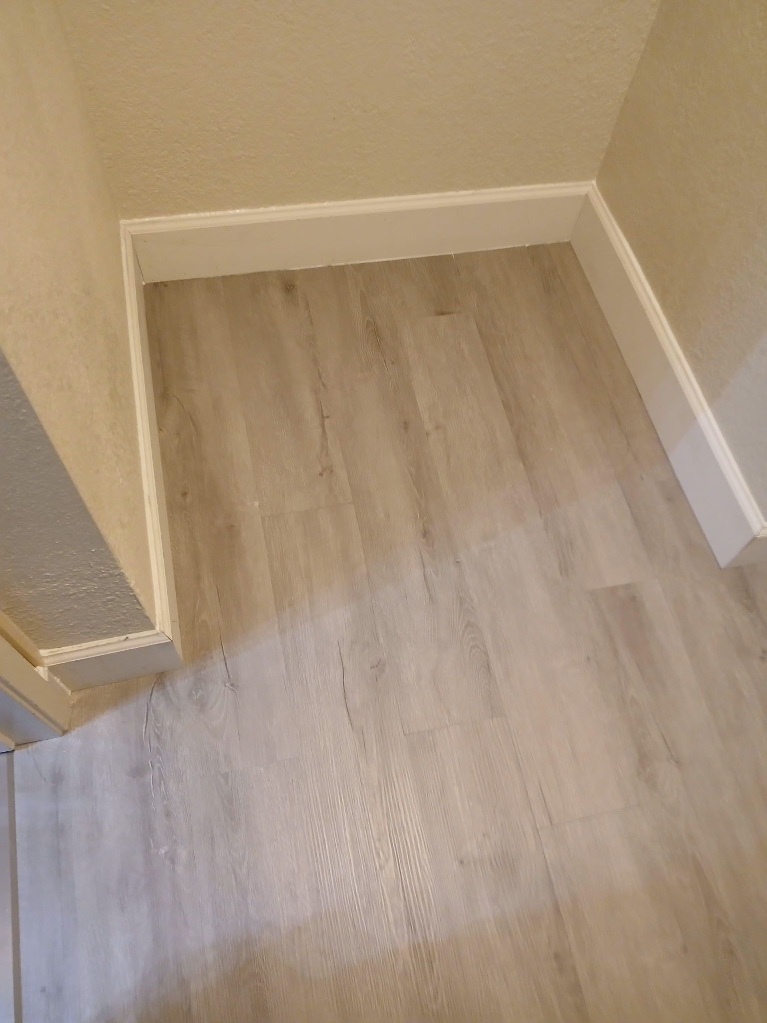 A Good Handyman, Vallejo CA, Benicia CA, Martinez CA, Pacheco CA, Concord CA, Clayton CA, Pleasant Hill CA, Lafayette CA, Orinda CA, Alamo CA, Danville CA, Blackhawk CA, Pinole CA, El Sobrante CA, El Cerrito CA, Fairfield CA, Vacaville CA, American Canyon CA, Walnut Creek CA, Hercules CA, Handyman, Handyman Near me, Vallejo Handyman, Benicia Handyman, Martinez Handyman, Pacheco Handyman, Concord Handyman, Clayton Handyman, Pleasant Hill Handyman, Lafayette Handyman, Orinda Handyman, Alamo Handyman, Danville Handyman, Blackhawk Handyman, Pinole Handyman, El Sobrante Handyman, El Cerrito Handyman, Fairfield Handyman, Vacaville Handyman, American Canyon Handyman, Walnut Creek Handyman, Hercules Handyman, Painter Near Me, Painting, Interior Painting, Paint Baseboards, Paint Trim, Wall Repairs, Wall Patching, Deck Painting, Bathroom Upgrades, Light Plumbing, Plumbing Leak Repair, Replace Bathroom Faucet, Upgrade Bathroom Faucet, Leaky Faucet, Replace Toilets, Replace Toilet, Leaky Toilet, Install New Vanities, Install Grab Bar, Install Safety Bar in Bathtub, Re-Caulk Tub, Re-Caulk Shower, Regrout Tile, Bathroom Fan Installation, Vanity Faucet Installation, Vanity Faucet Replacement, Bathroom Fans, Kitchen Upgrade, Install Garbage Disposal, Replace Garbage Disposal, Repair Leaks Under Sink, Replace Kitchen Faucet, Upgrade Kitchen Faucet, Installing Plumbing Fixtures, Replacing Plumbing Fixture, Light Switch Installation, Outlet Installation, Install Light Dimmers, Handyman Electrical Repairs, Garbage Disposal Installation, Install new Kitchen Appliances, Dishwasher Installation, Stove Installation, Microwave Installation, Oven Installation, Install Light Fixtures, Ceiling Fan Installation, Light Switch Installation, Outlet Installation, Exterior House Upgrades, Decks Repairs, Deck Maintenance, Deck Re-Staining, Fence Repairs, Fence Re-Staining, Sidewalk Crack Repair, Driveway Crack Repair, Locking Mailbox Installation, janitorial services, cleaning services, housekeeping, maid services, commercial cleaning, office cleaning