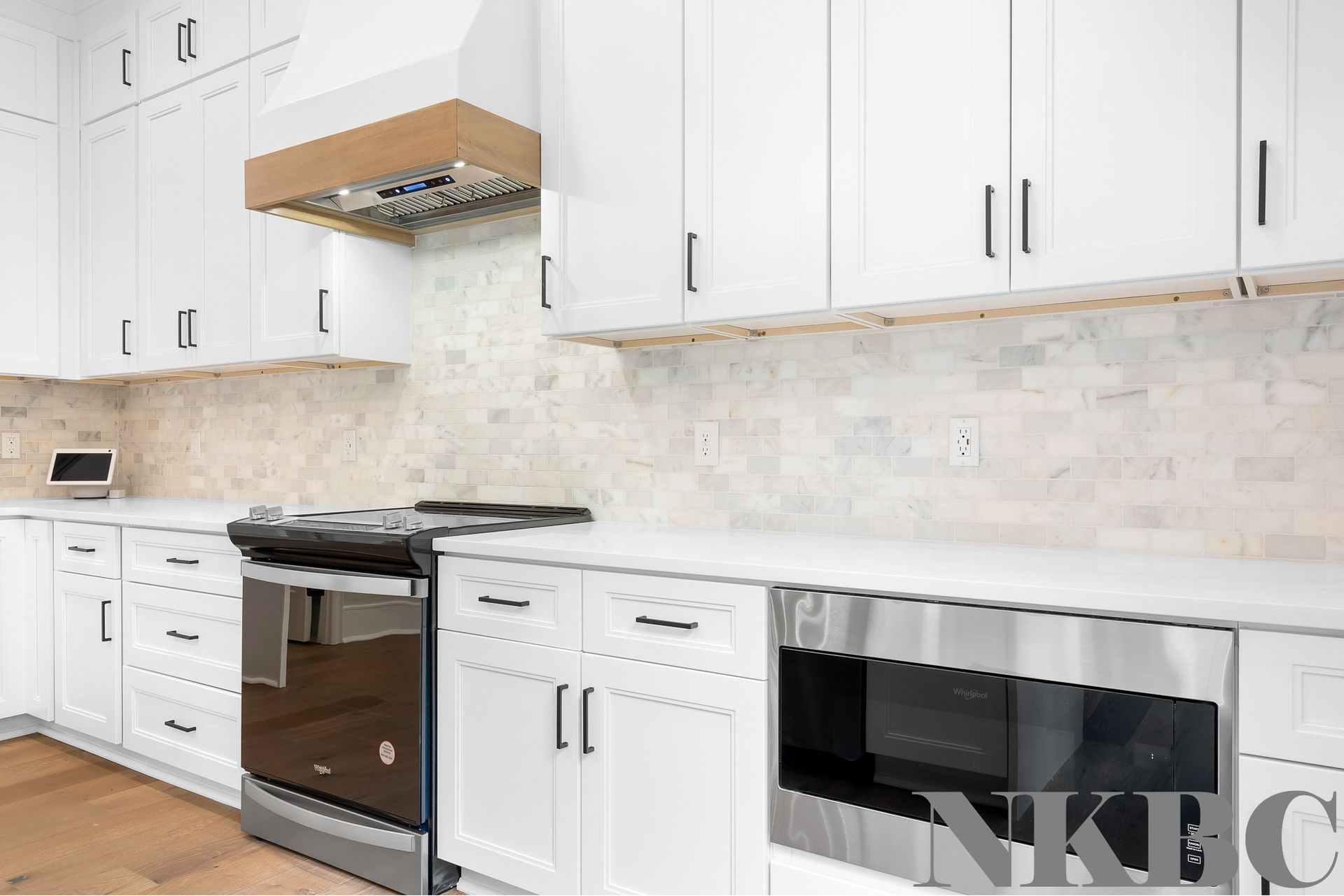 Double Shaker White Cabinet 5