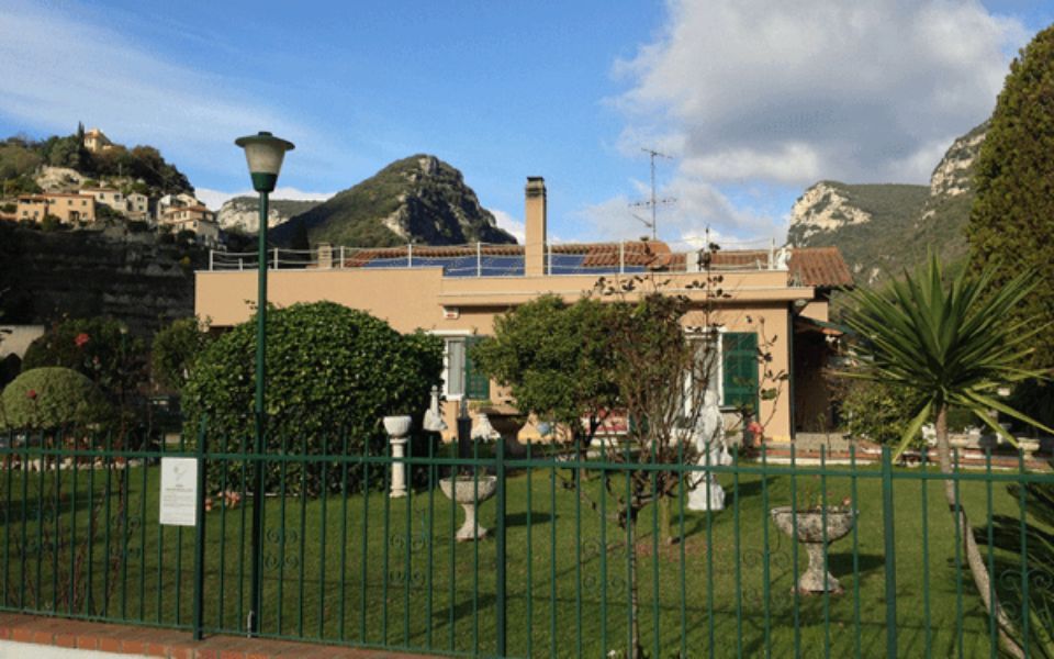 Casa con impianto solare