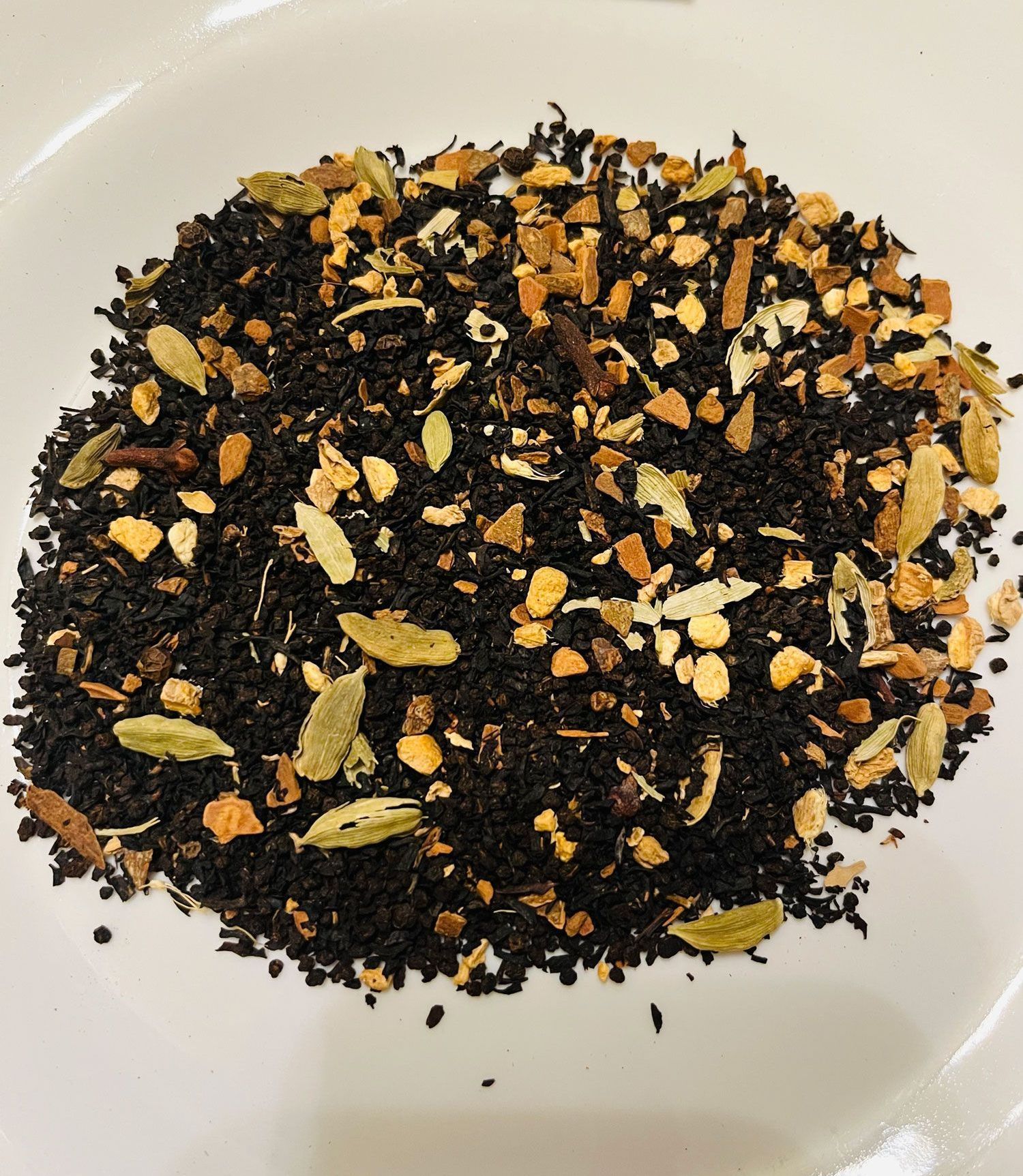 A spiced tea from India that's been a favorite for centuries, our Bengal Chai is a blend of black tea, ginger root, cinnamon, cardamom, black pepper, and cloves. A delicious warm drink to warm your body and soul.
