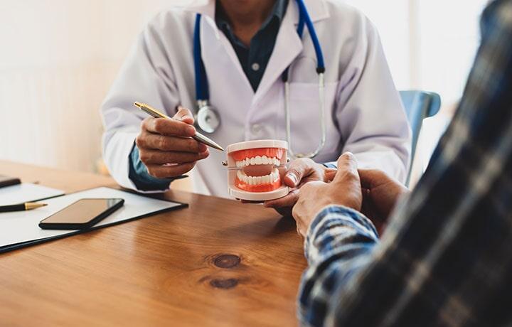 RAFAEL ÁVILA ESTRADA - Dentista