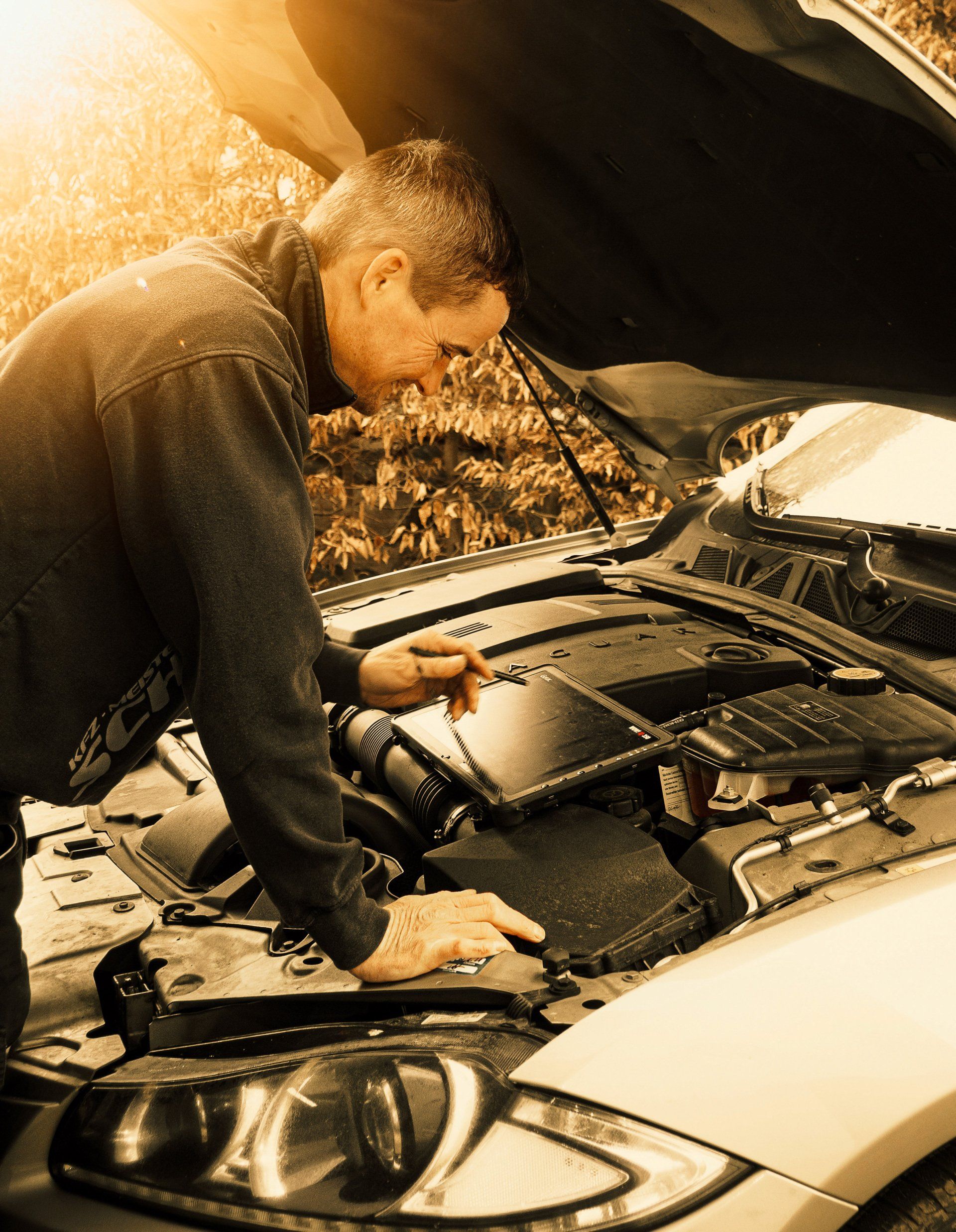 Mechaniker bei der Arbeit