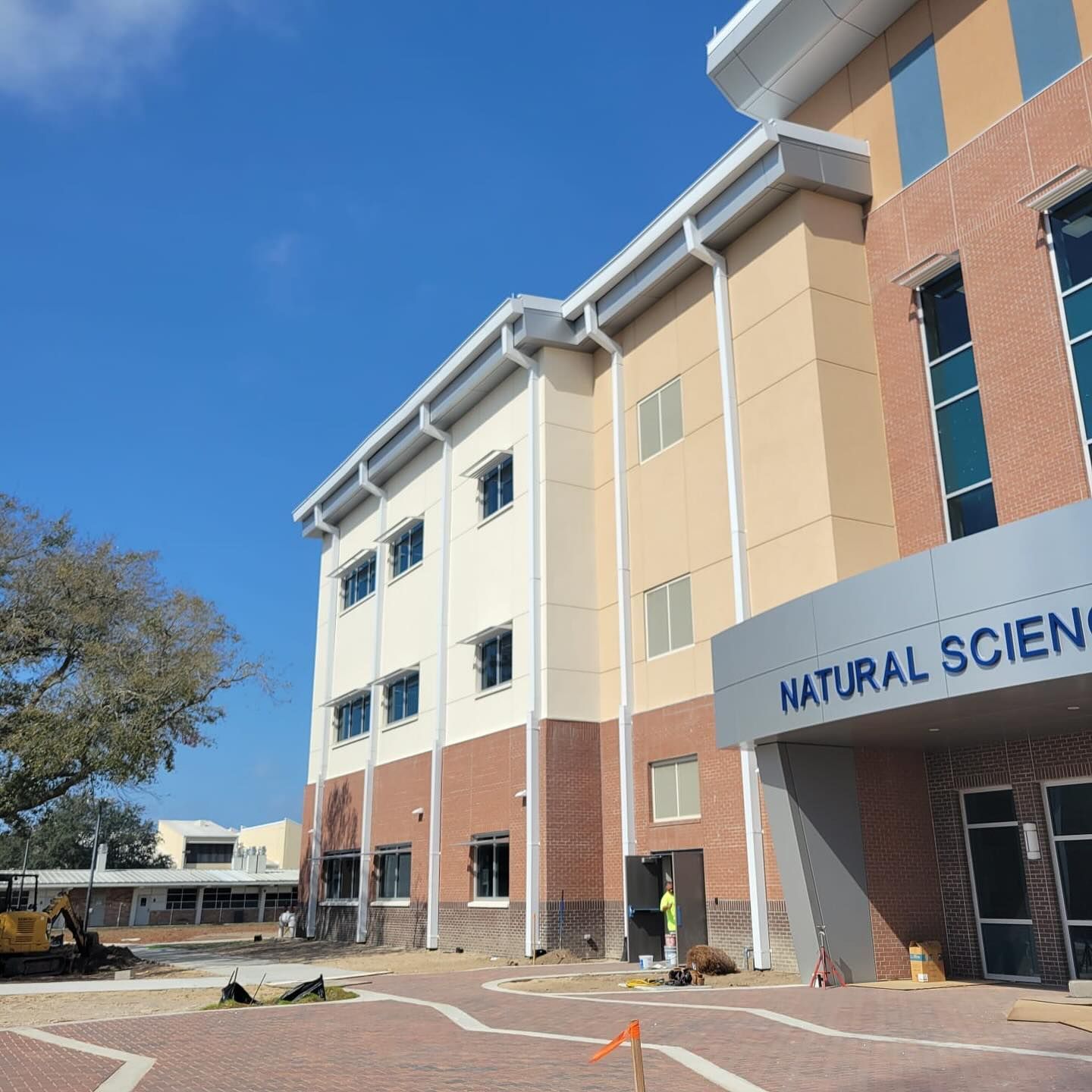Commercial metal roof installation in Pensacola, FL