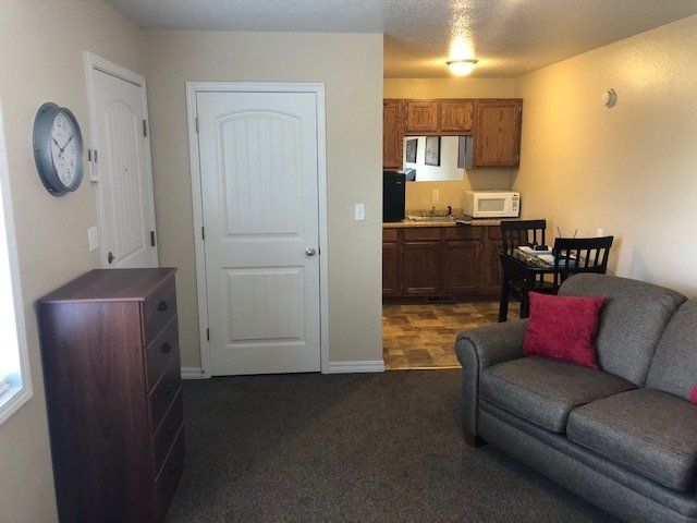 Kitchen and Living | Efficiency - Lake Pointe Apartments