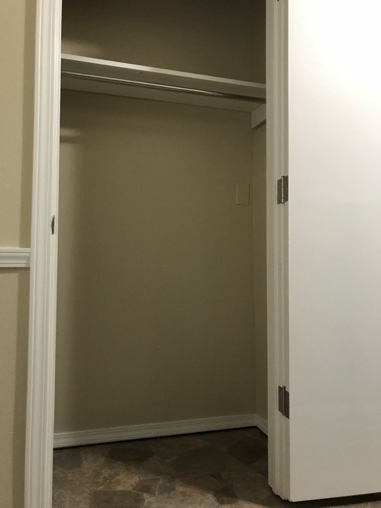 Closet | Lake Pointe Apartments