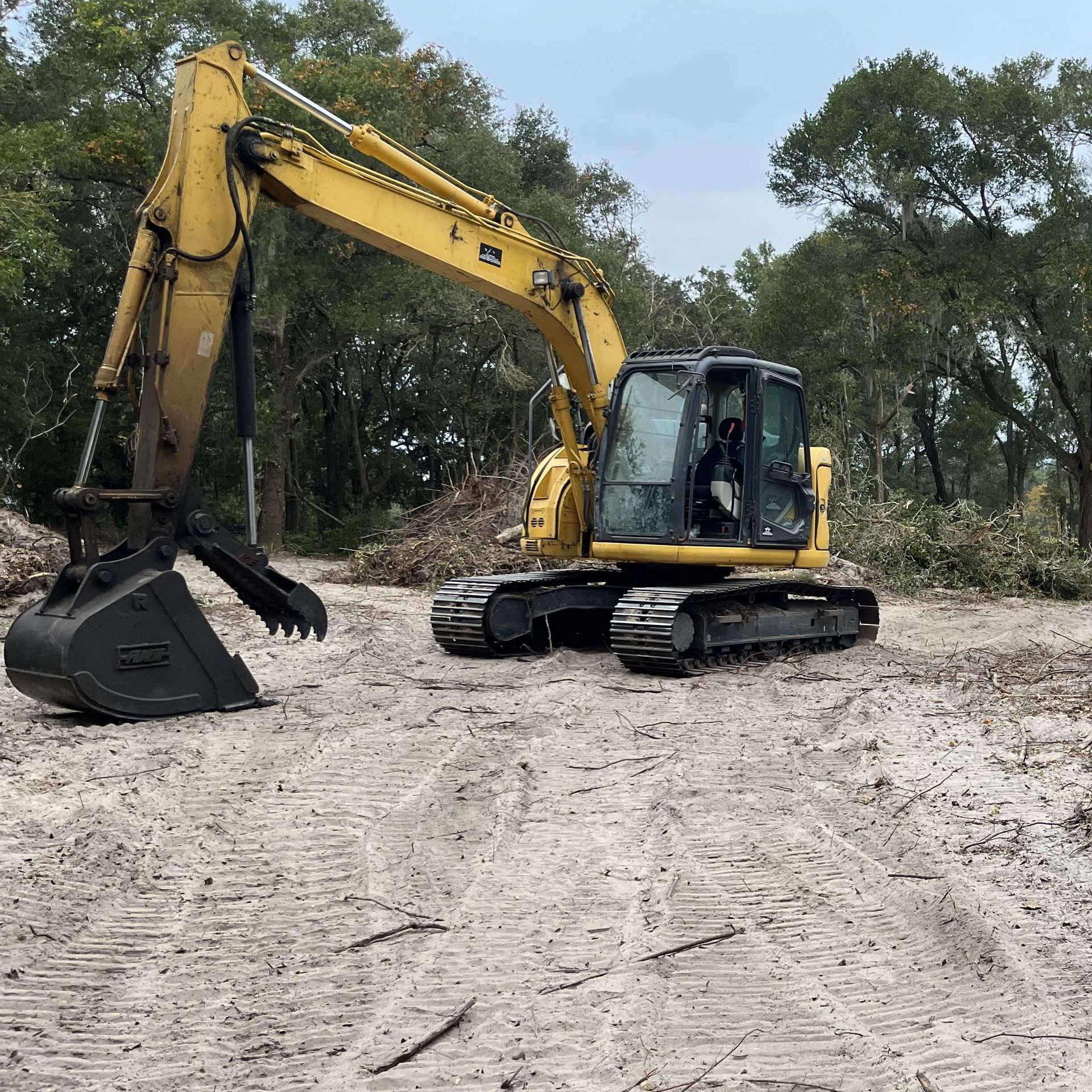 EXCAVATION CONTRACTOR
DEBARY, FL