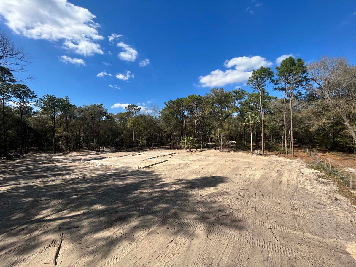 EXCAVATION CONTRACTOR
DEBARY, FL