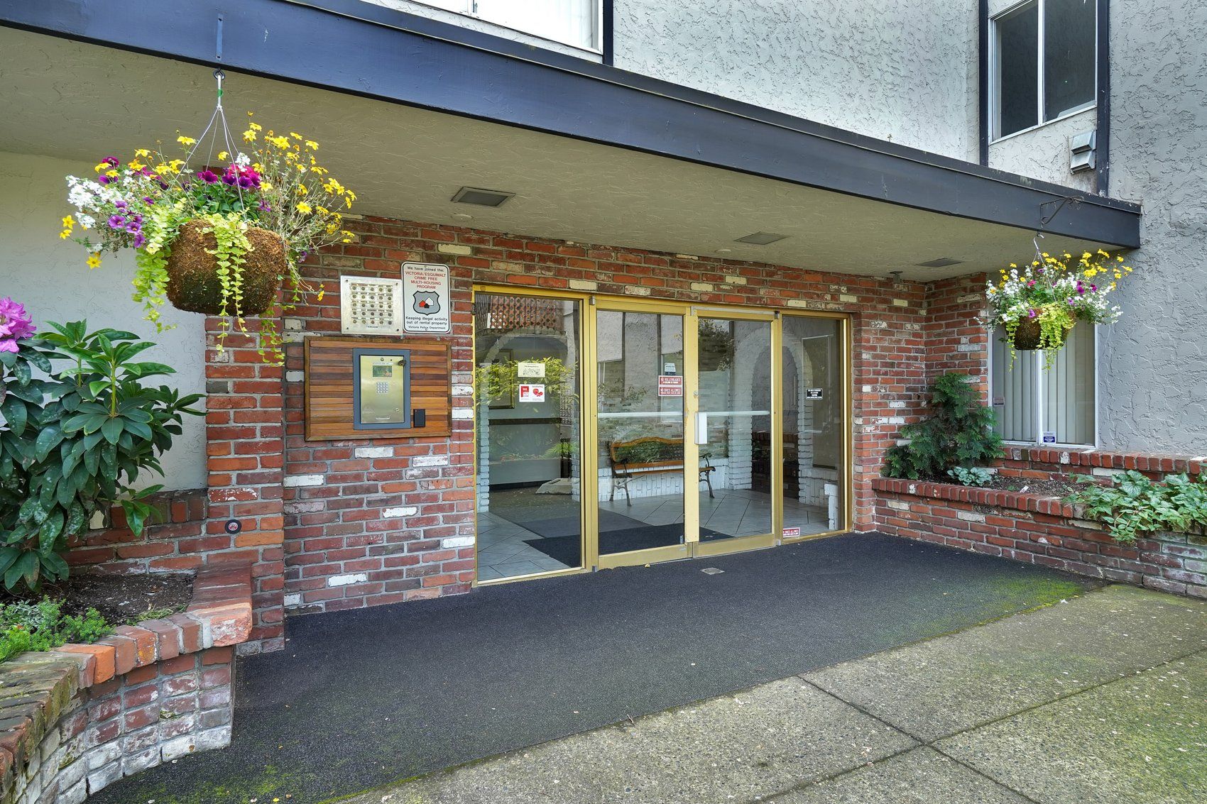 Welcome to 707 Esquimalt Road | Apartments for Rent | Victoria