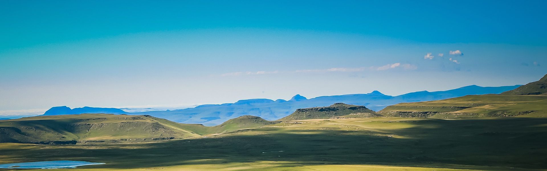 Travel to Eswatini with Africa DMC's. The tourism doors are opening to one of Africa’s most charming hidden gems. Explore the Kingdom’s rich culture, warm hospitality, and natural wonders like the majestic Sibebe Rock and the lush Ezulwini Valley.