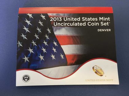 2013 US Mint Uncirculated Coin Set - Denver - Cover