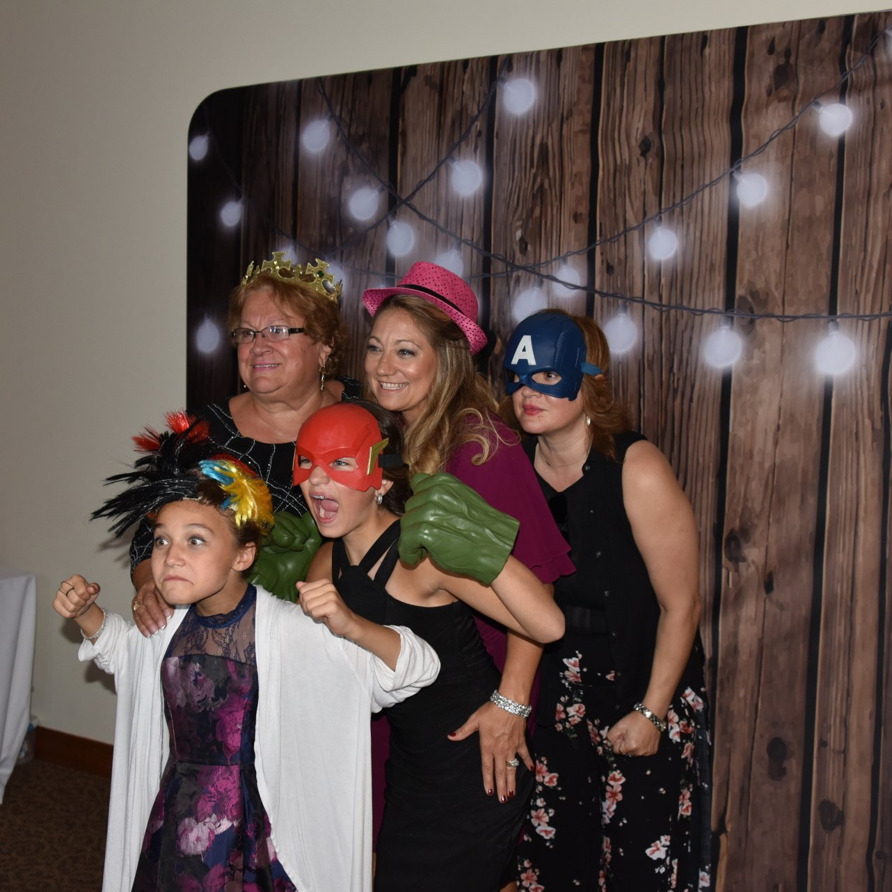 pillow backdrop photo booth rental in near me Massachusetts New Hampshire Maine