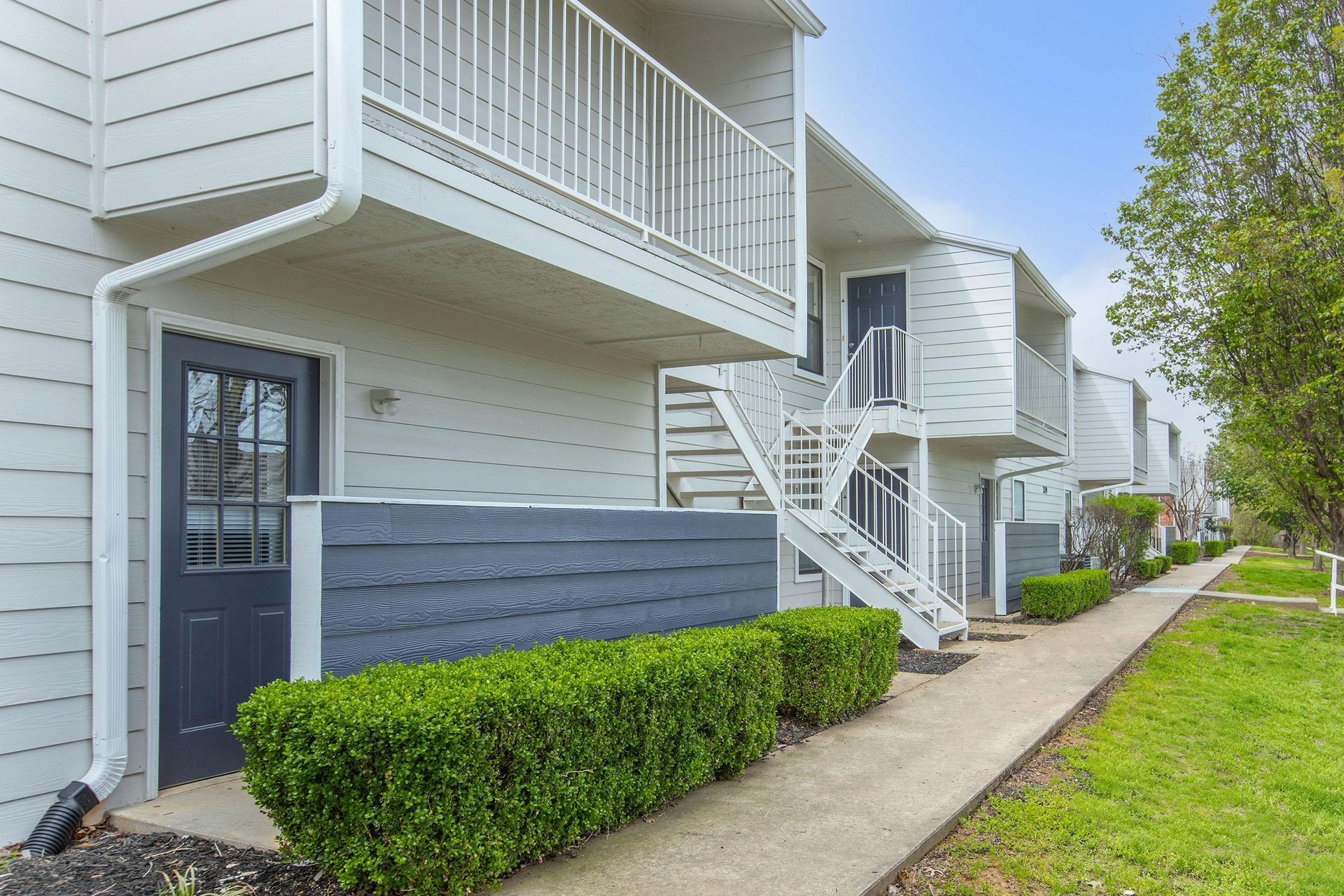 Apartment Exterior at Rena Valley.