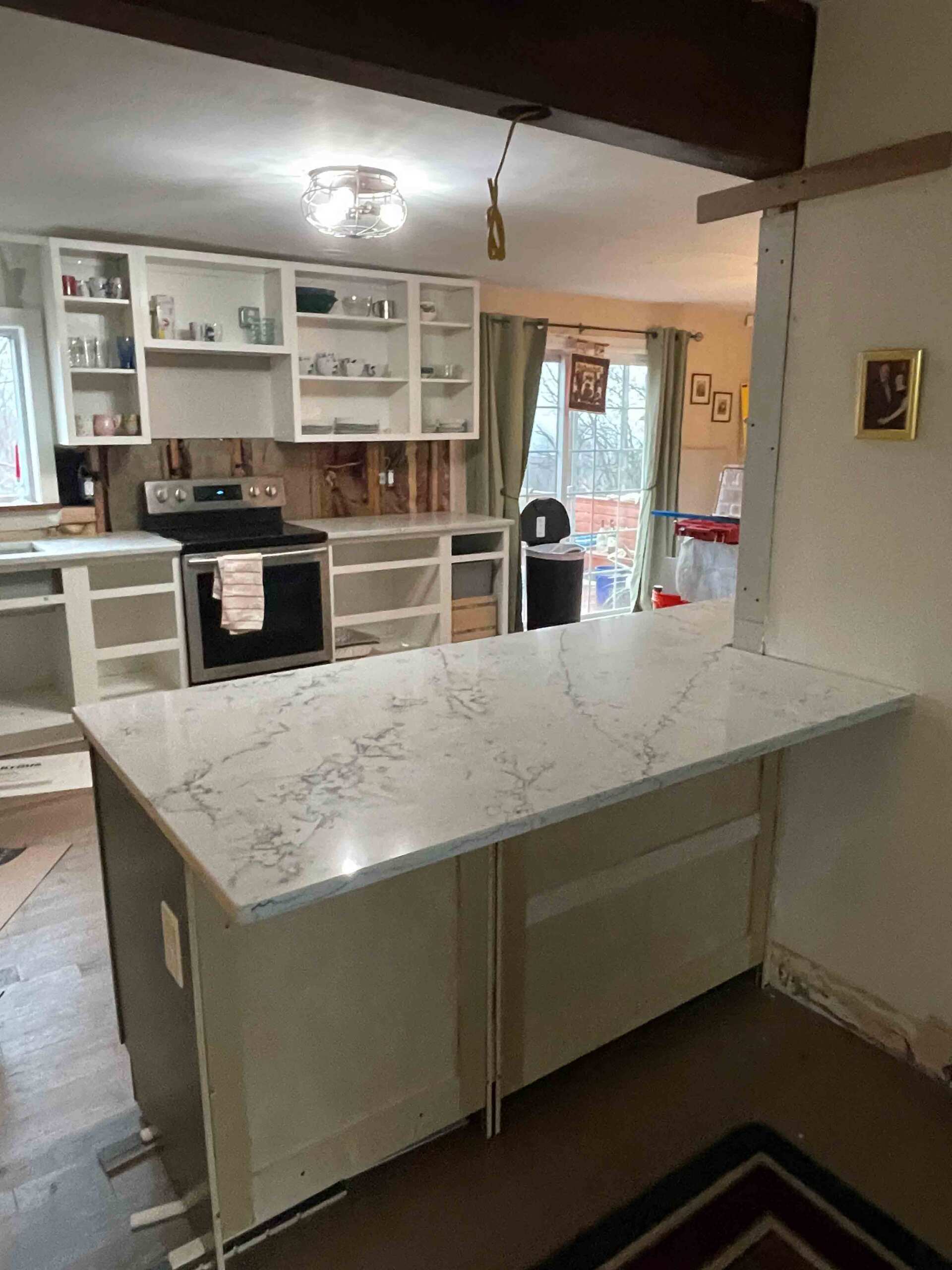 White Granite Table | Bethlehem, PA | Brother’s Granite and Marble