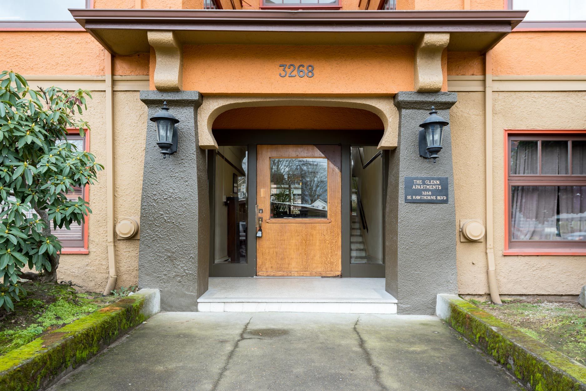 The Glenn Apartments