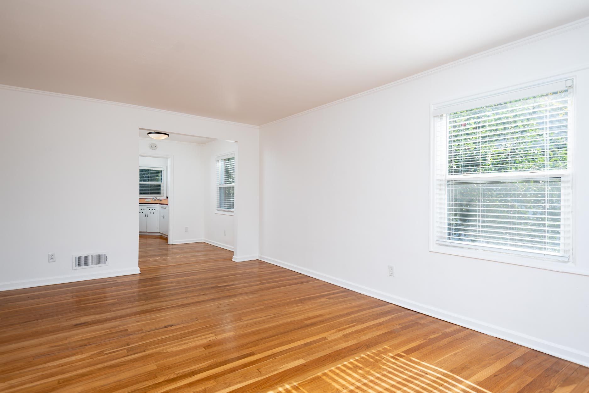 Oak Manor Apartments