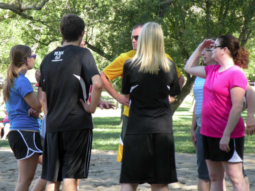 adult ministry volleyball team