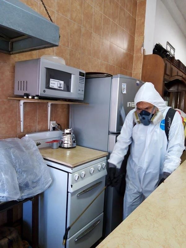 FUMIGACIONES ESPECIALES CONTROL  