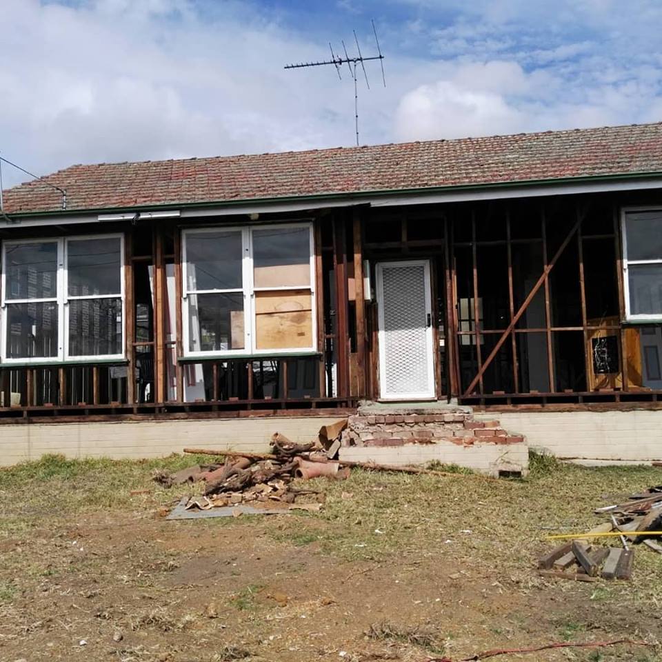 House wood wall removed | Sydney, NSW | M & M Demolition Pty Ltd