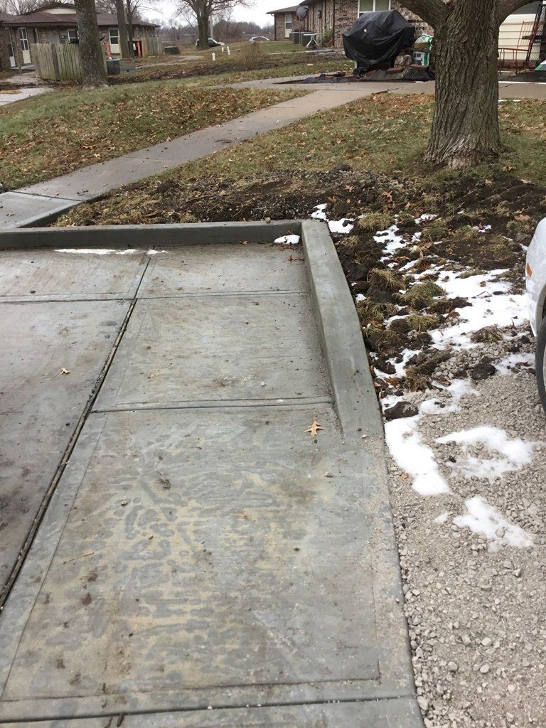 Elegant Sidewalk — Skid Loader in Lincoln, MO