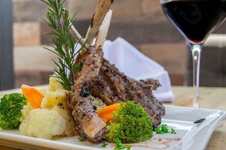 HOTEL CASA DIVINA - Comida tradicional