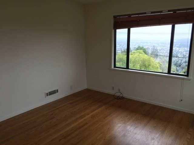 Contra Costa Drive, El Cerrito