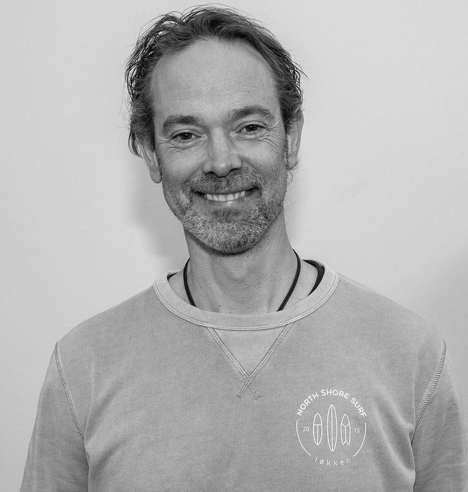 Sort-hvidt billede af Rasmus.