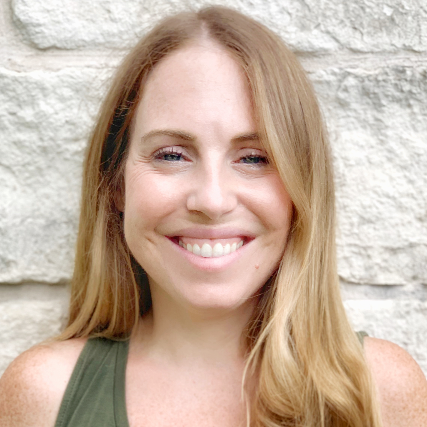 Shannon Shiver, Deaf LCSW, specializes in trauma therapies like EMDR and CPT for survivors of violence and abuse.