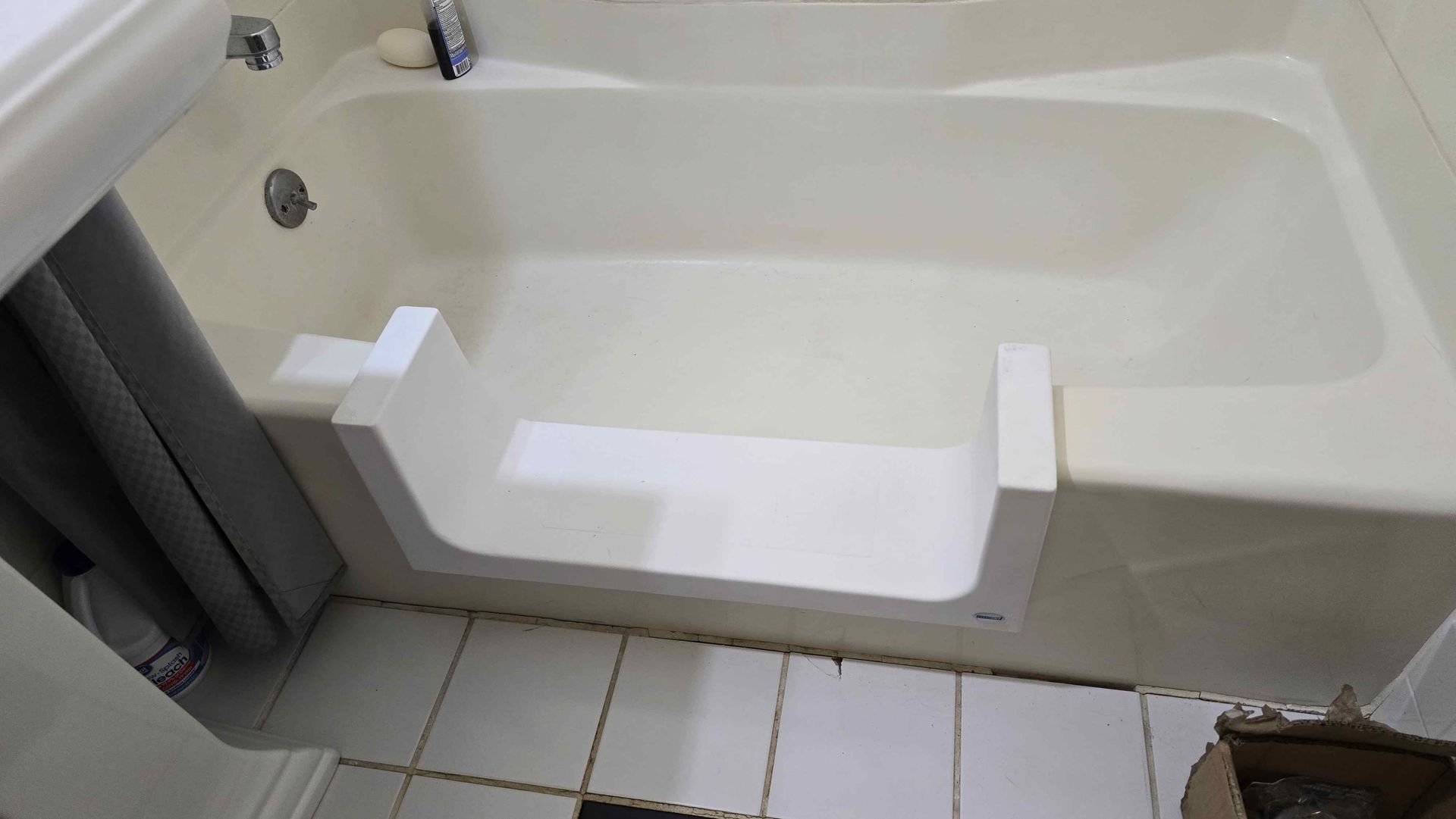 Home Accessibility Modification to turn a shower tub into an accessible shower 